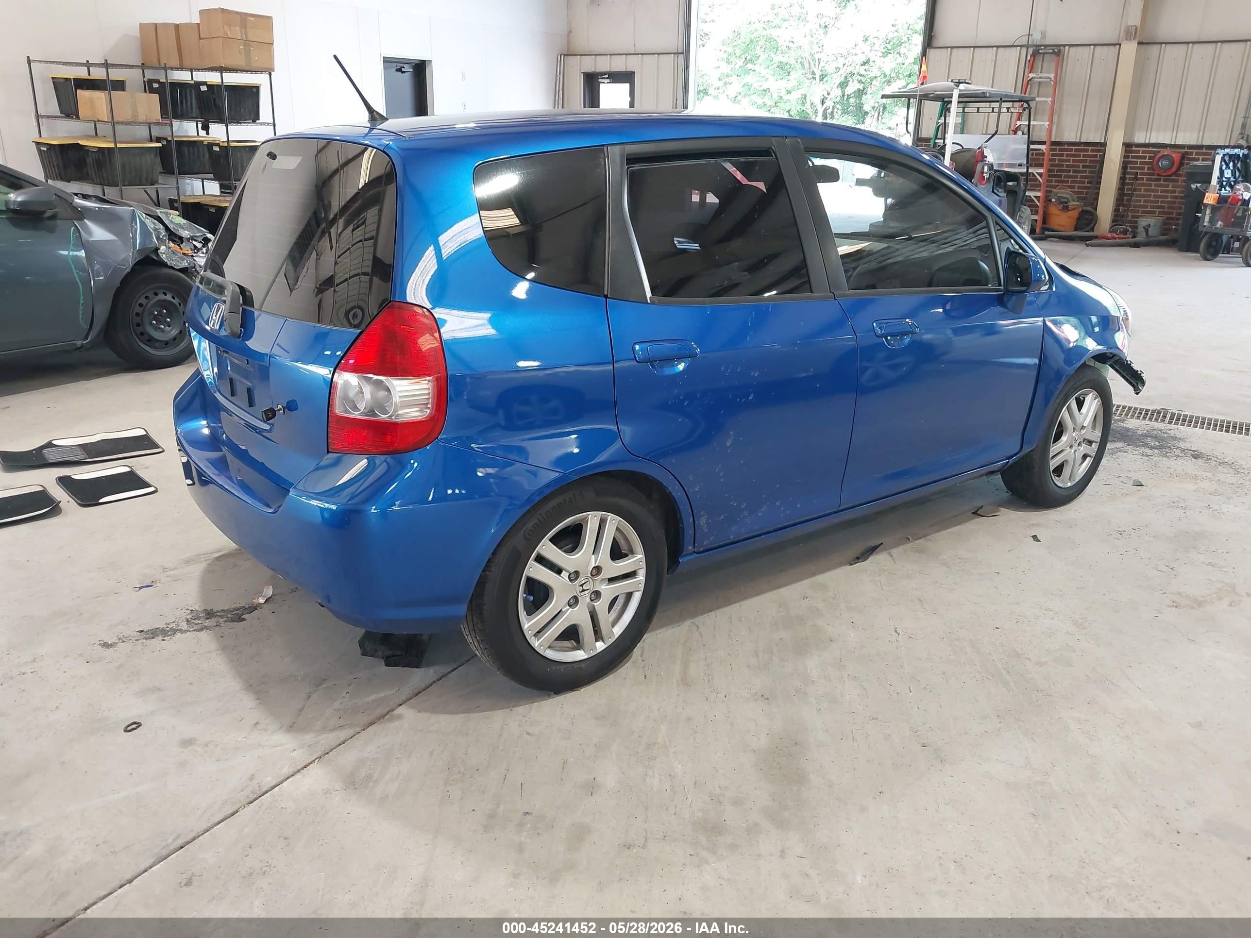 2008 Honda Fit   Blue vin: JHMGD38488S025139