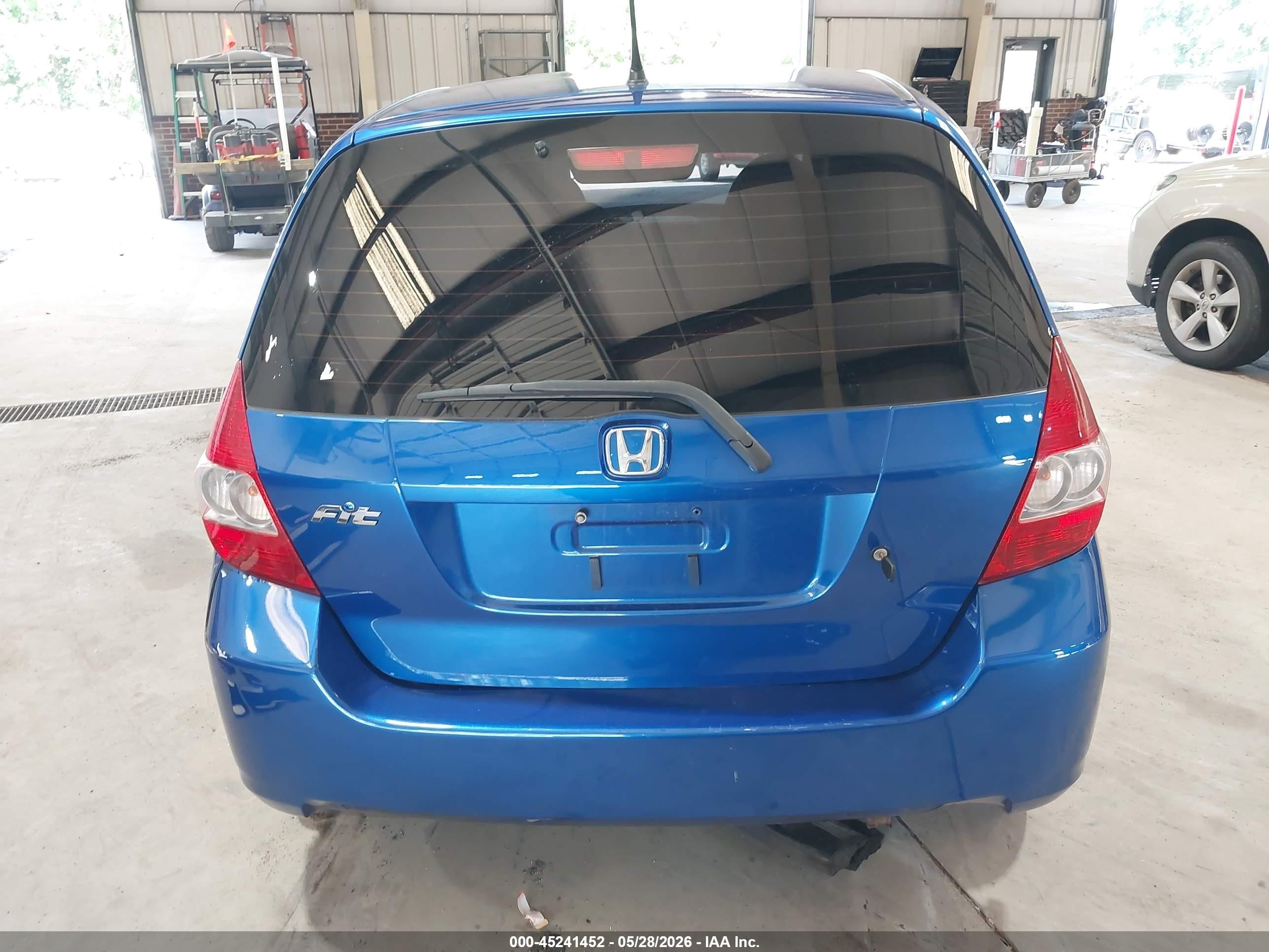 2008 Honda Fit   Blue vin: JHMGD38488S025139