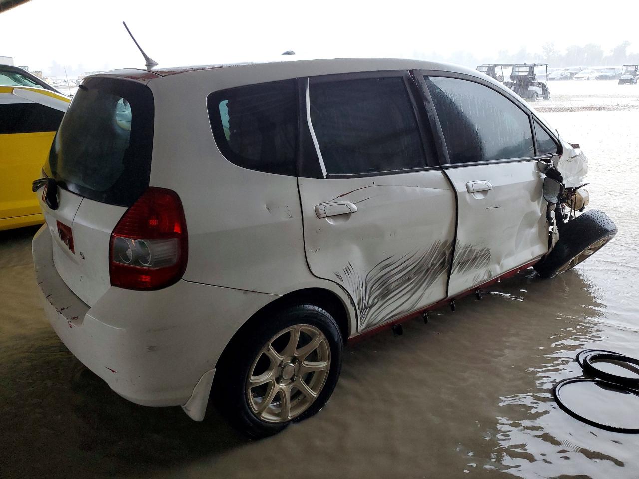 2008 Honda Fit Белый vin: JHMGD38488S045147