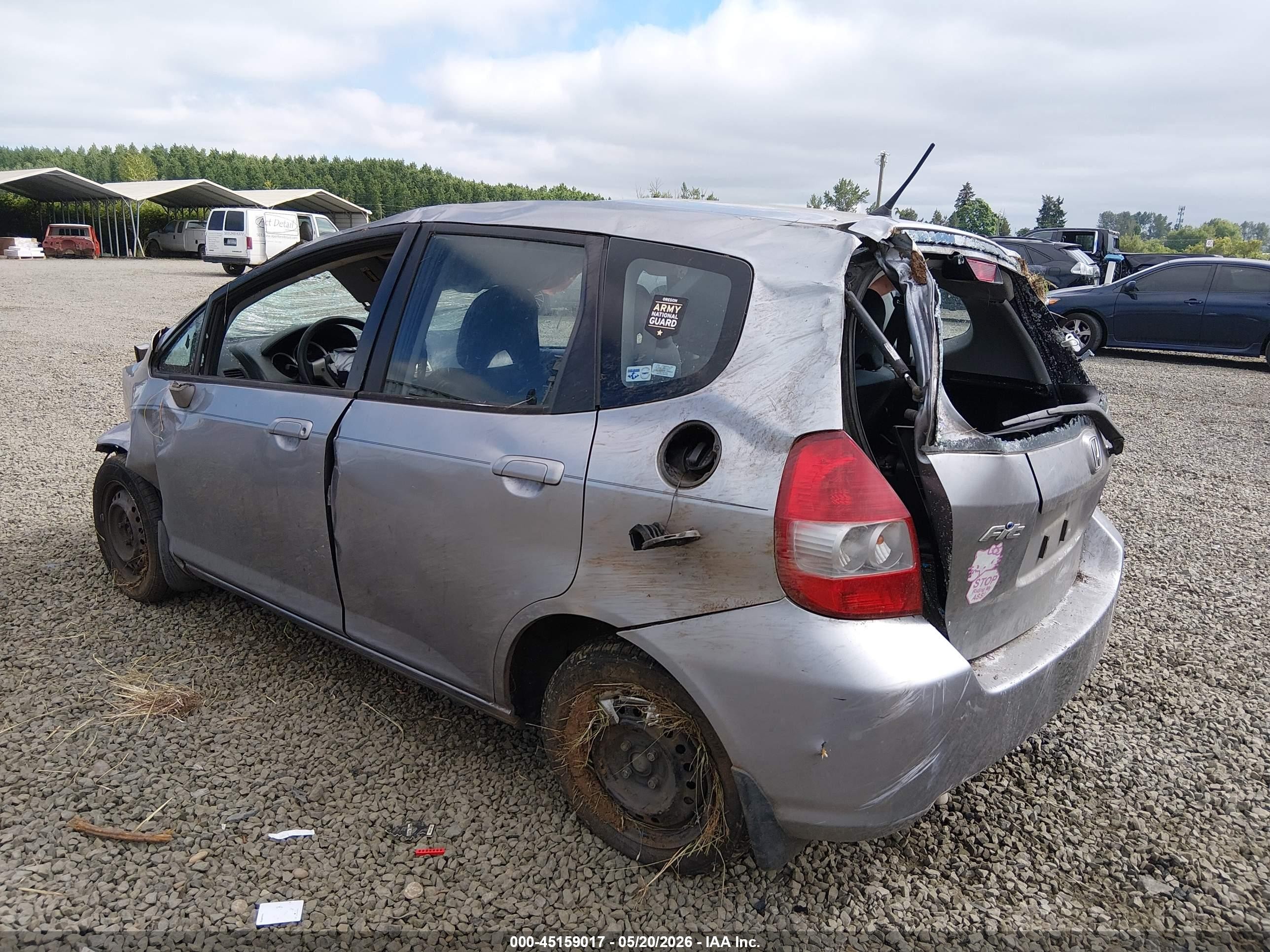 2008 Honda Fit   Silver vin: JHMGD38488S047383