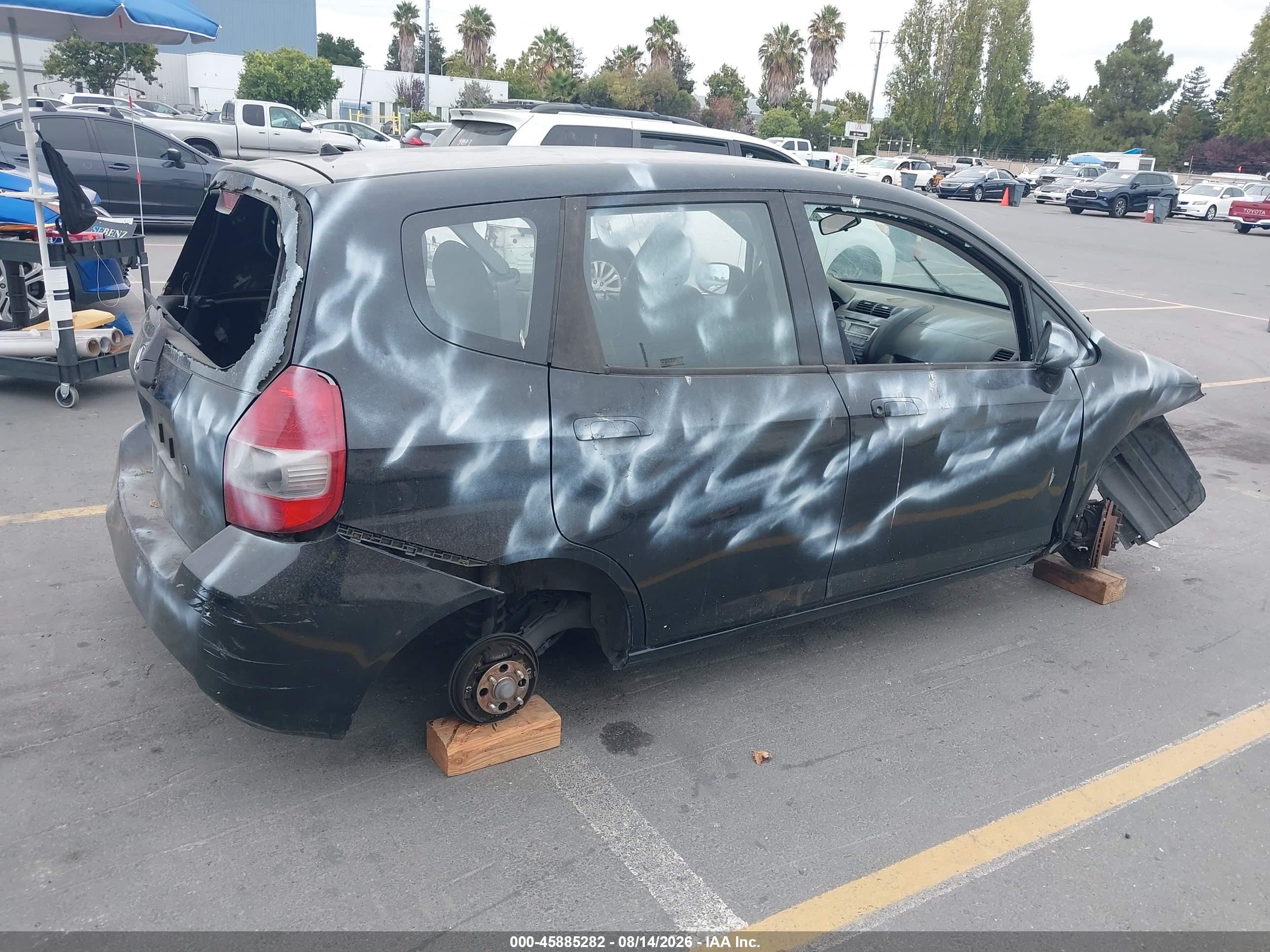 2007 Honda Fit   Black vin: JHMGD384X7S044144