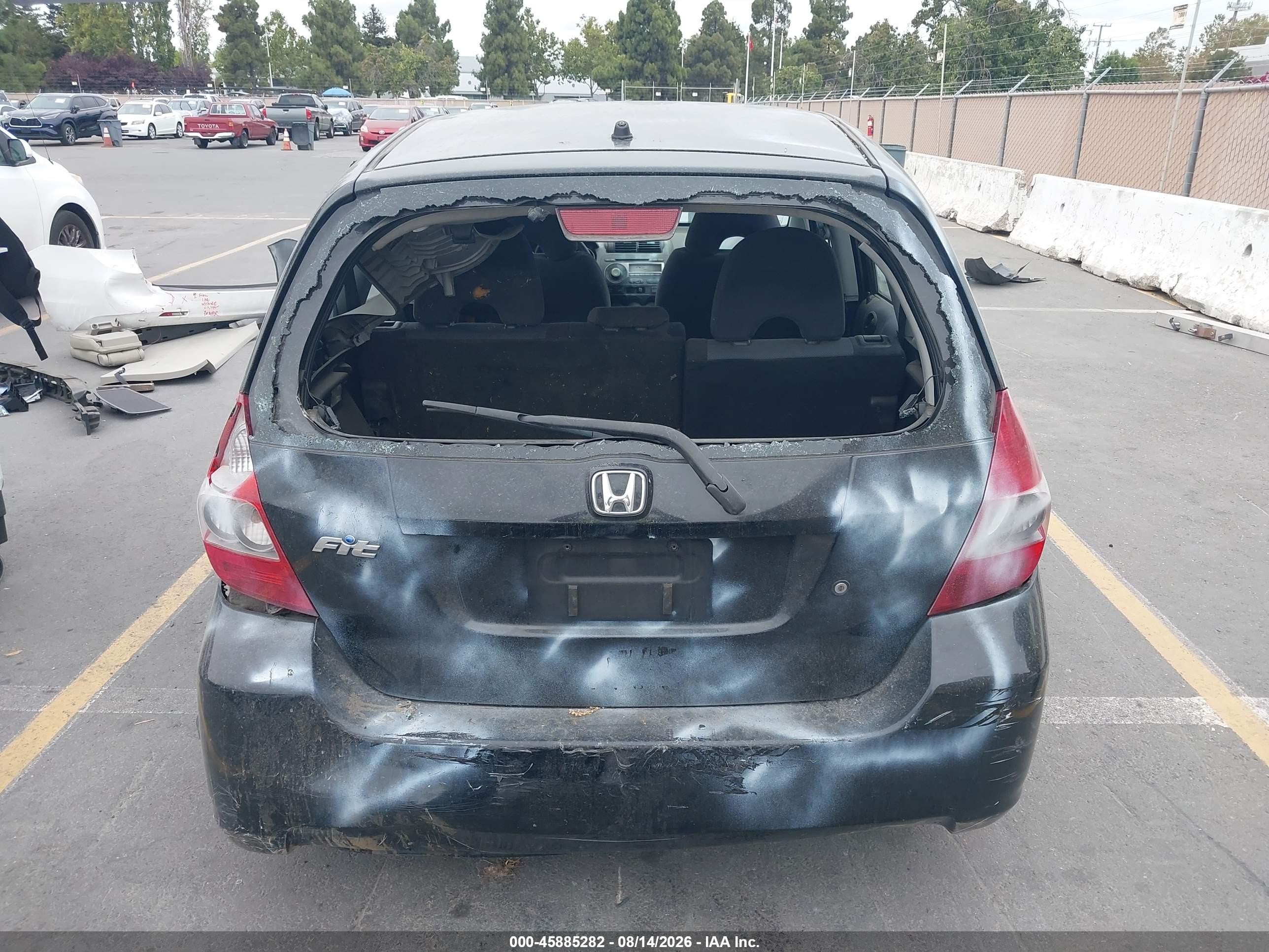 2007 Honda Fit   Black vin: JHMGD384X7S044144