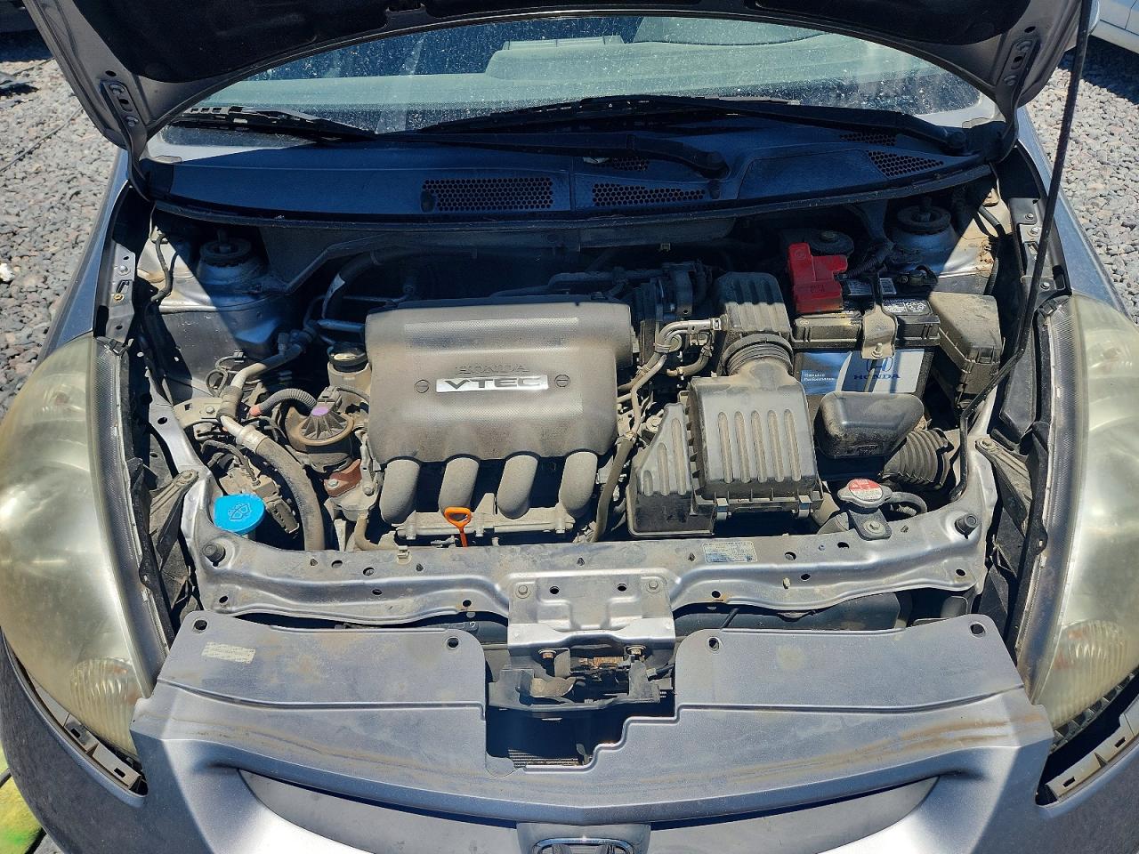 2007 Honda Fit Silver vin: JHMGD384X7S050719