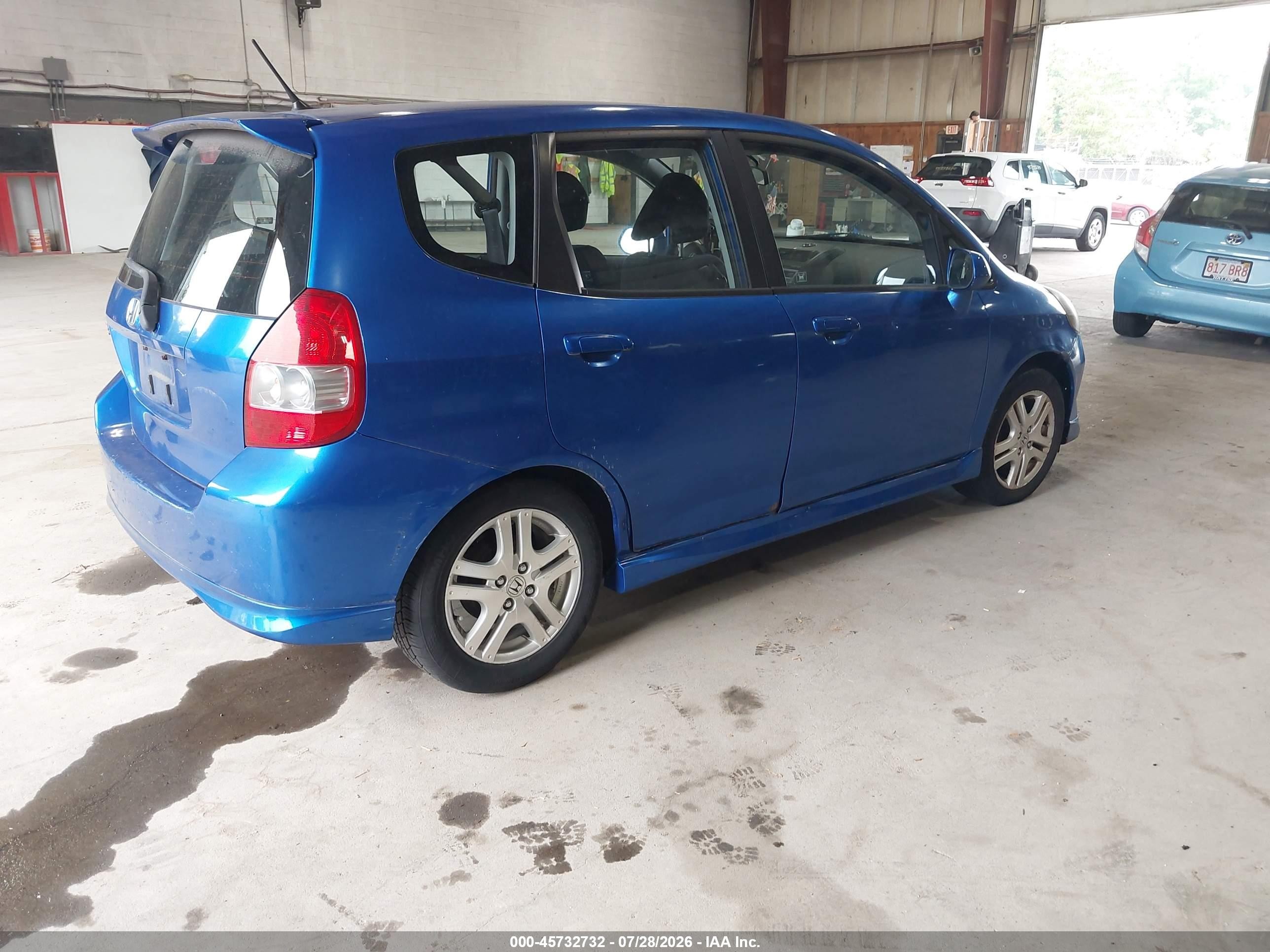 2007 Honda Fit Sport Blue vin: JHMGD38607S049225