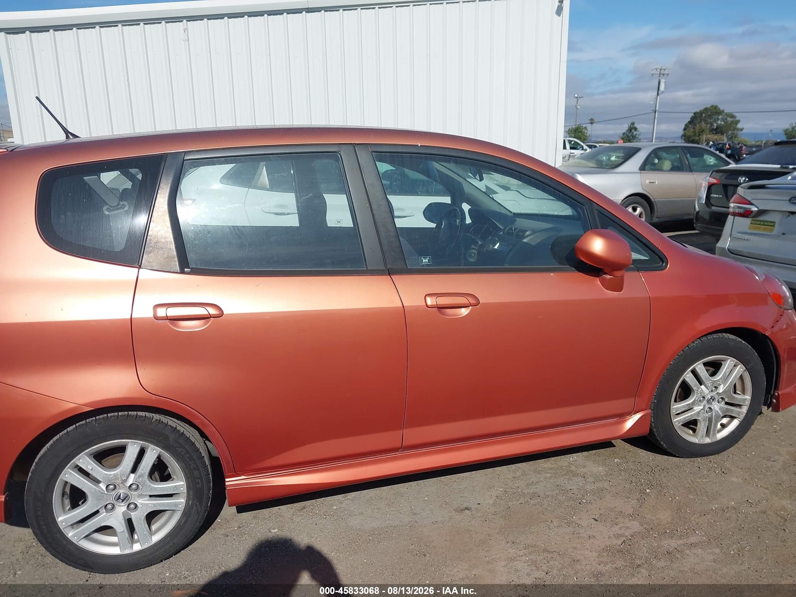 2007 Honda Fit Sport Orange vin: JHMGD38607S057101