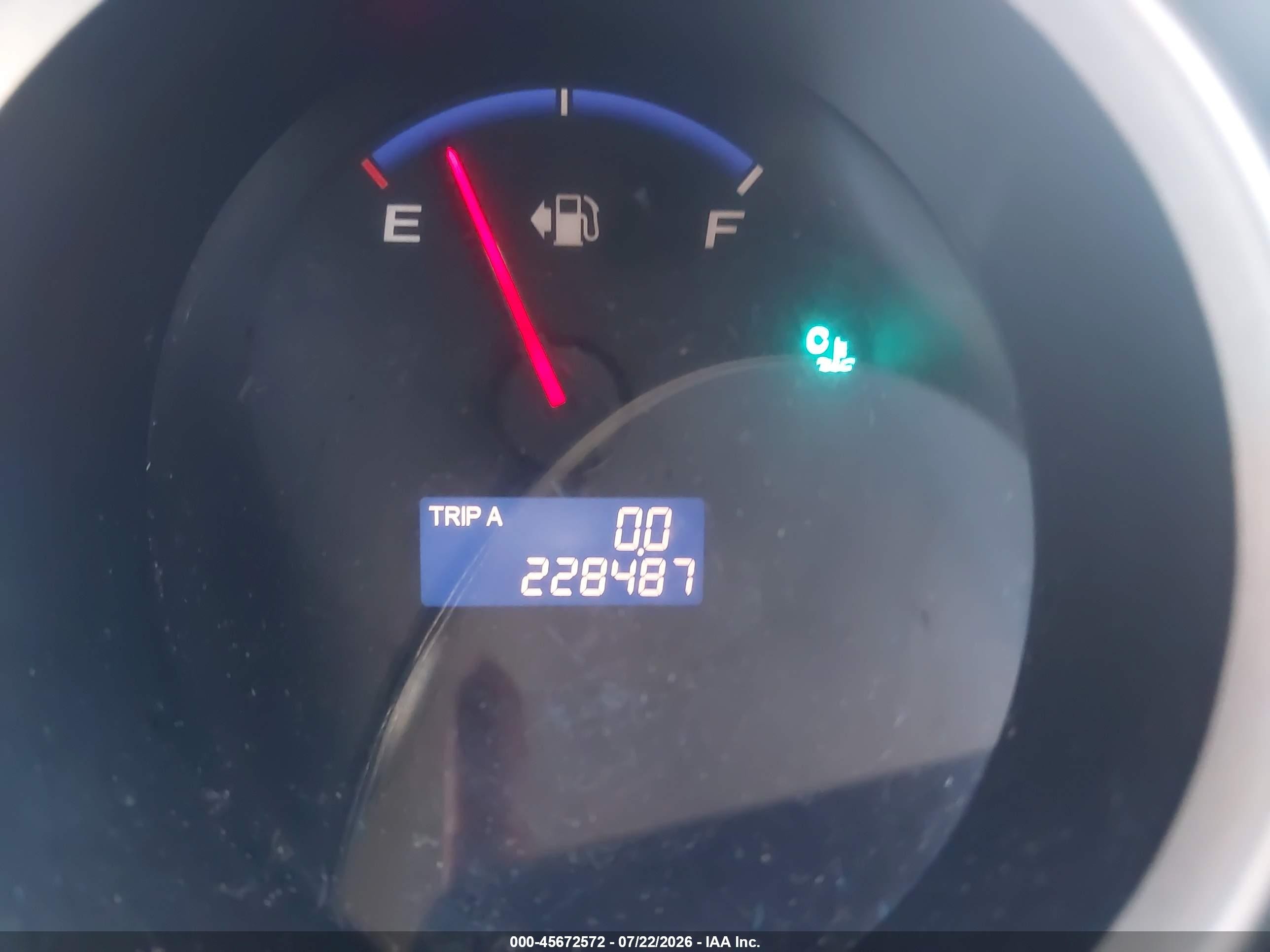 2008 Honda Fit Sport Silver vin: JHMGD38608S050036