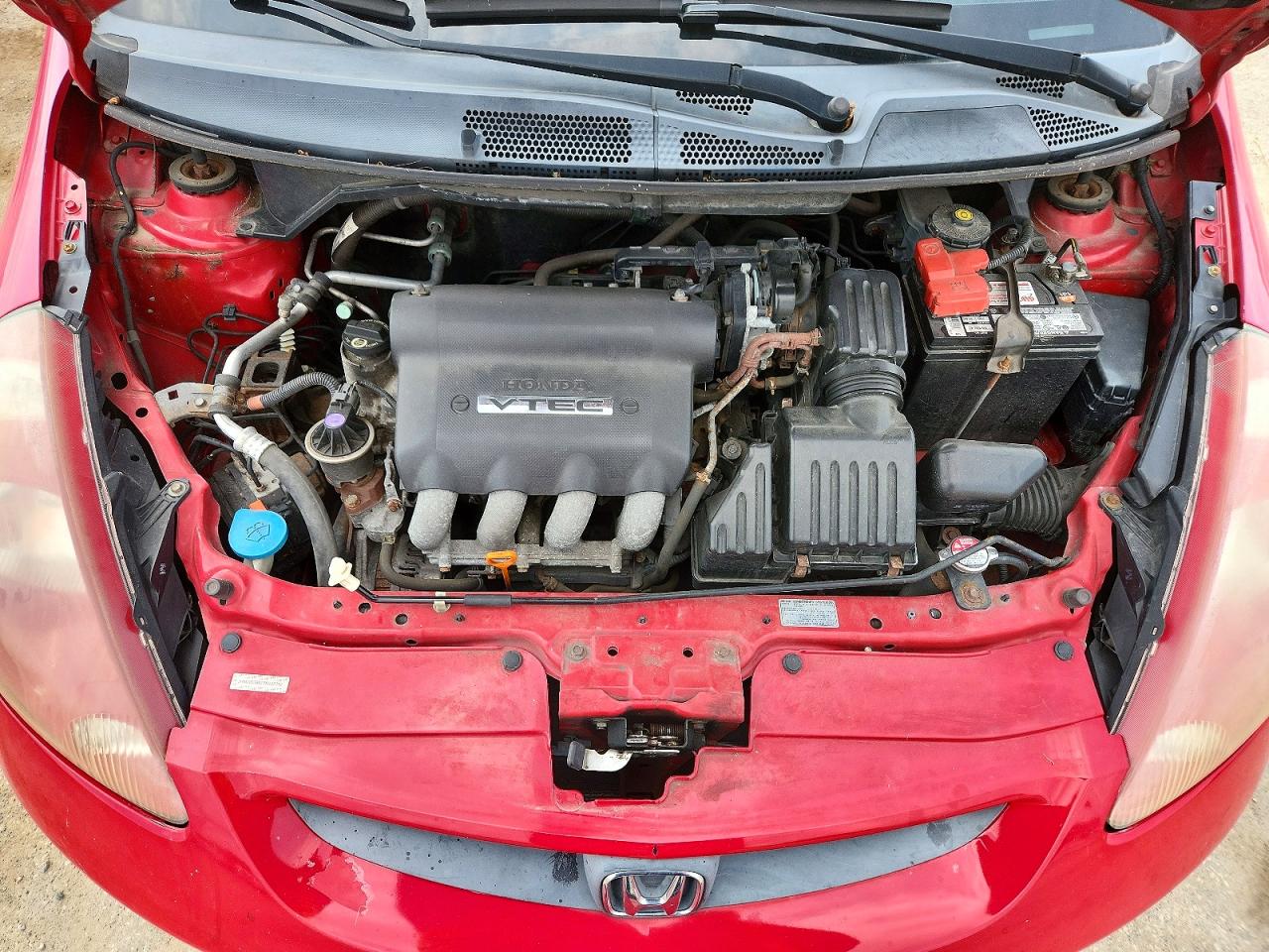 2007 Honda Fit S Red vin: JHMGD38617S037312