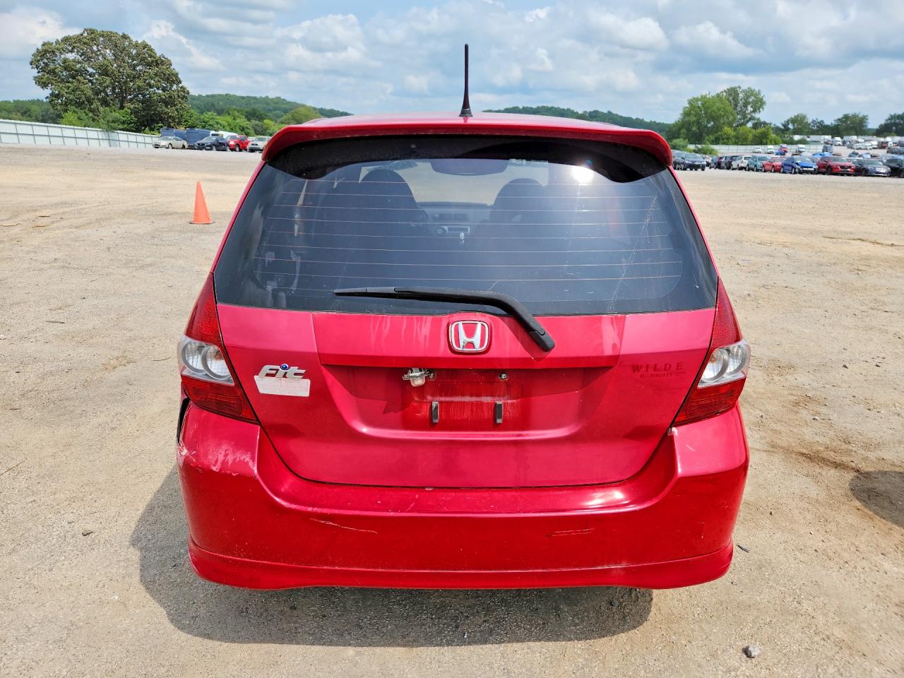 2007 Honda Fit S Red vin: JHMGD38617S037312