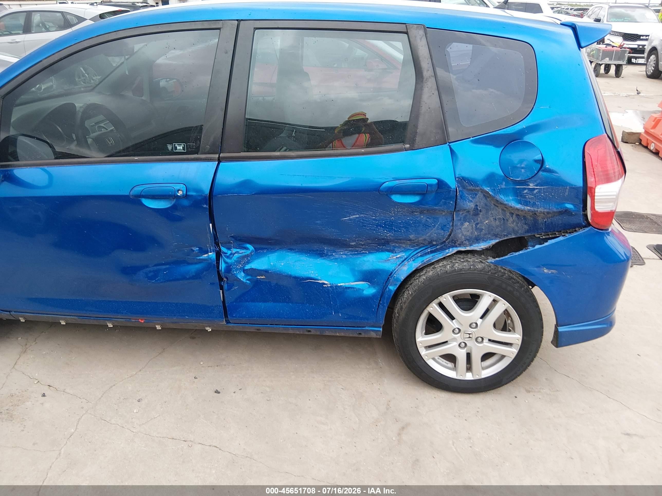 2008 Honda Fit Sport Blue vin: JHMGD38628S011495