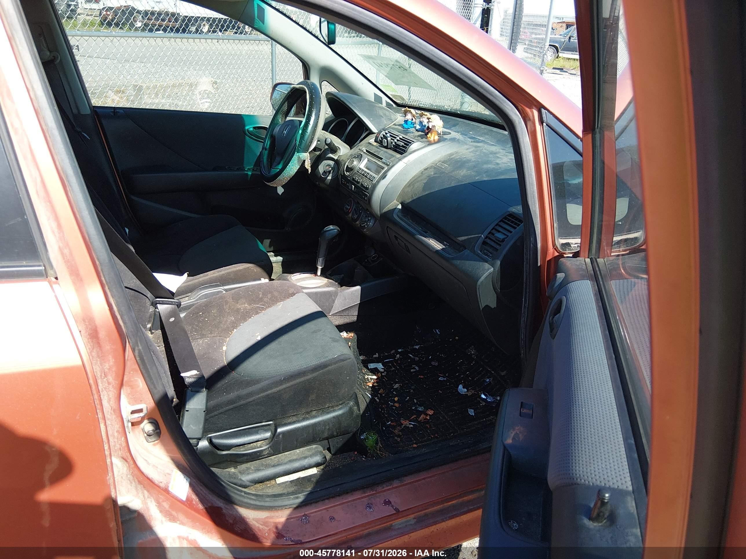 2008 Honda Fit Sport Оранжевый vin: JHMGD38628S070448
