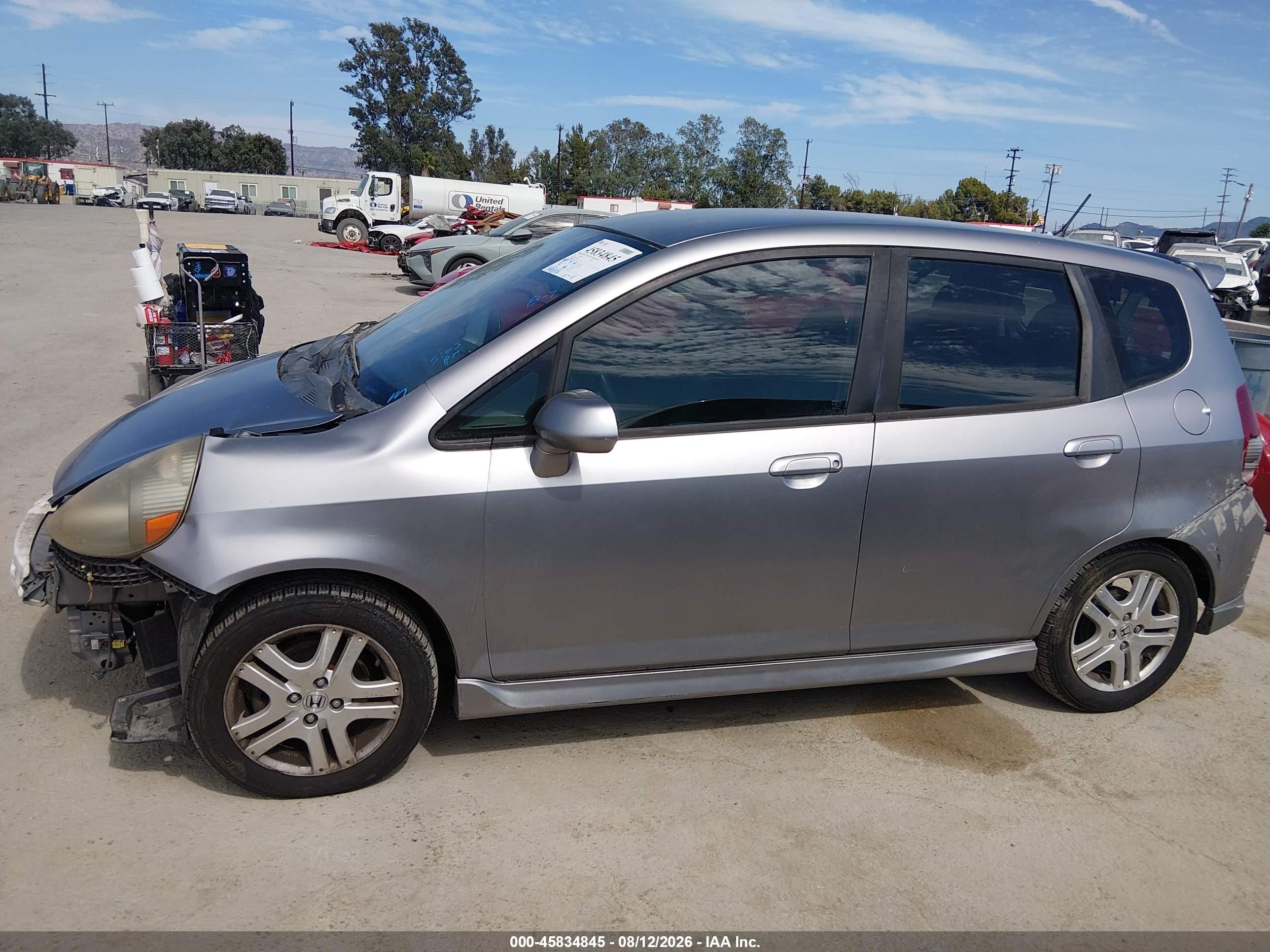 2007 Honda Fit Sport Серебряный vin: JHMGD38637S008801