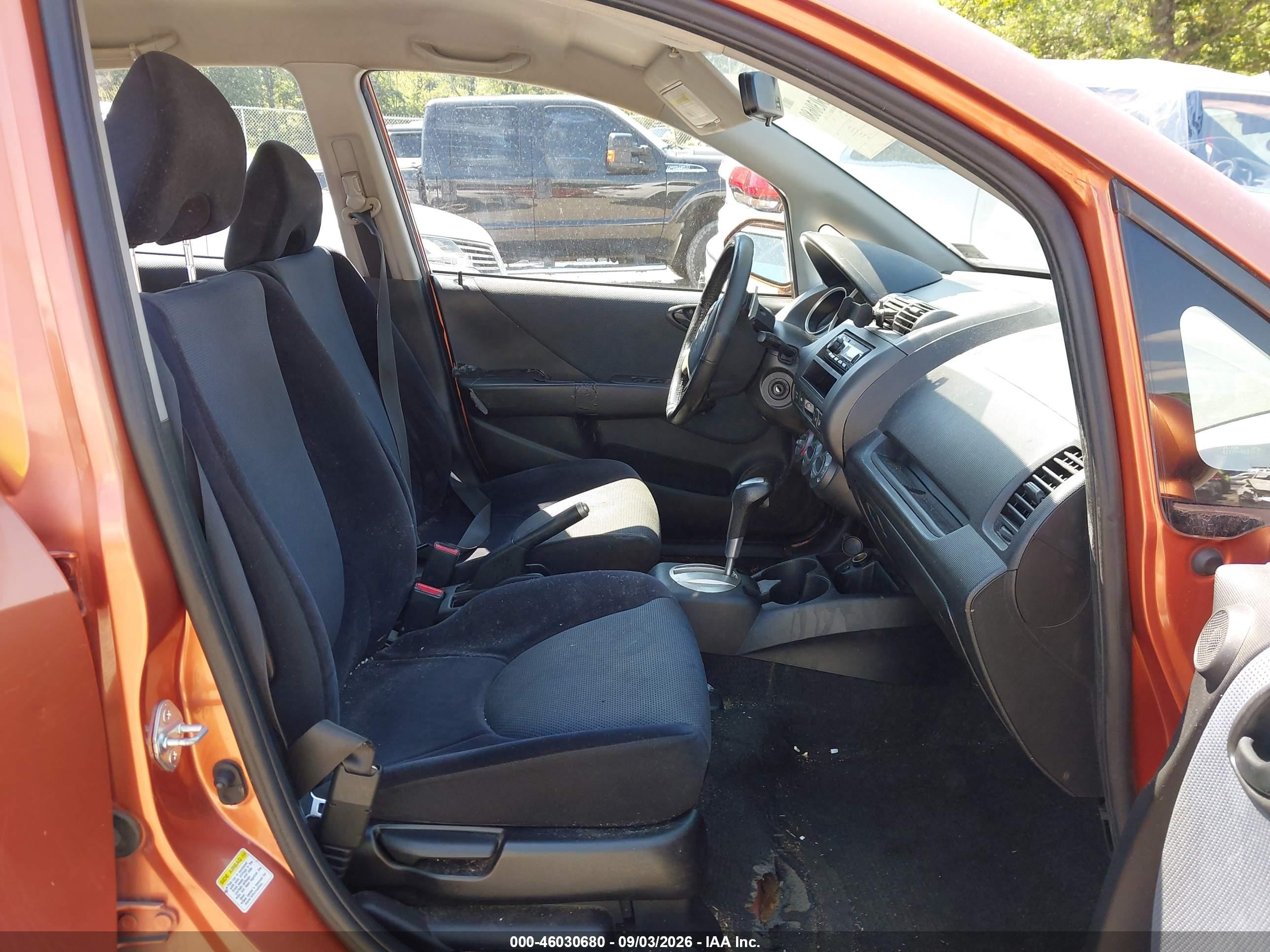 2007 Honda Fit Sport Orange vin: JHMGD38637S020320