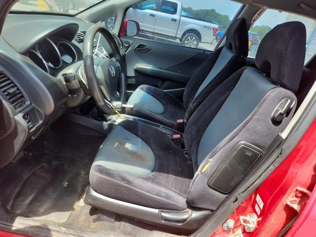 2008 Honda Fit Sport Red vin: JHMGD38638S012803