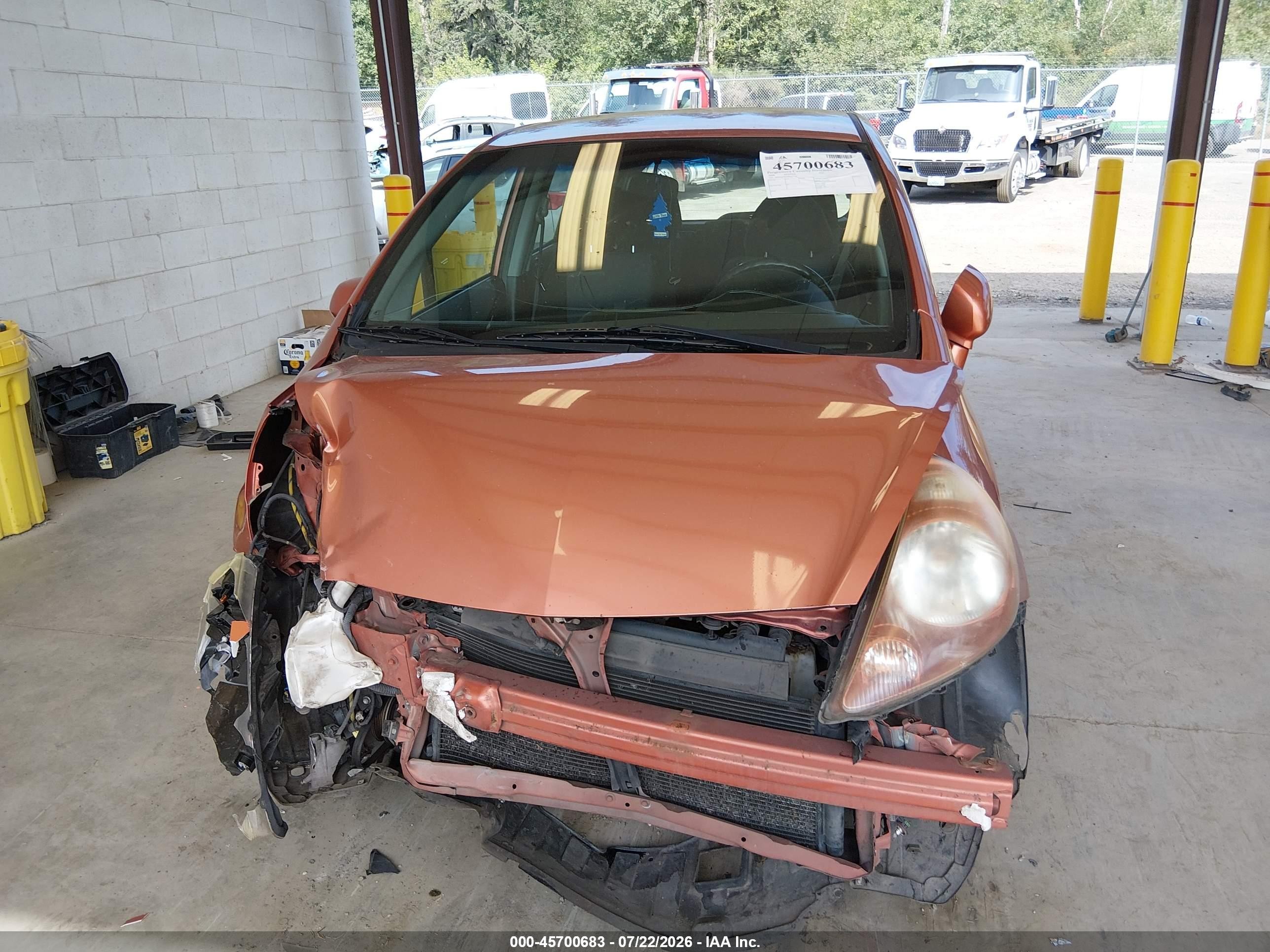 2008 Honda Fit Sport Оранжевый vin: JHMGD38638S051164