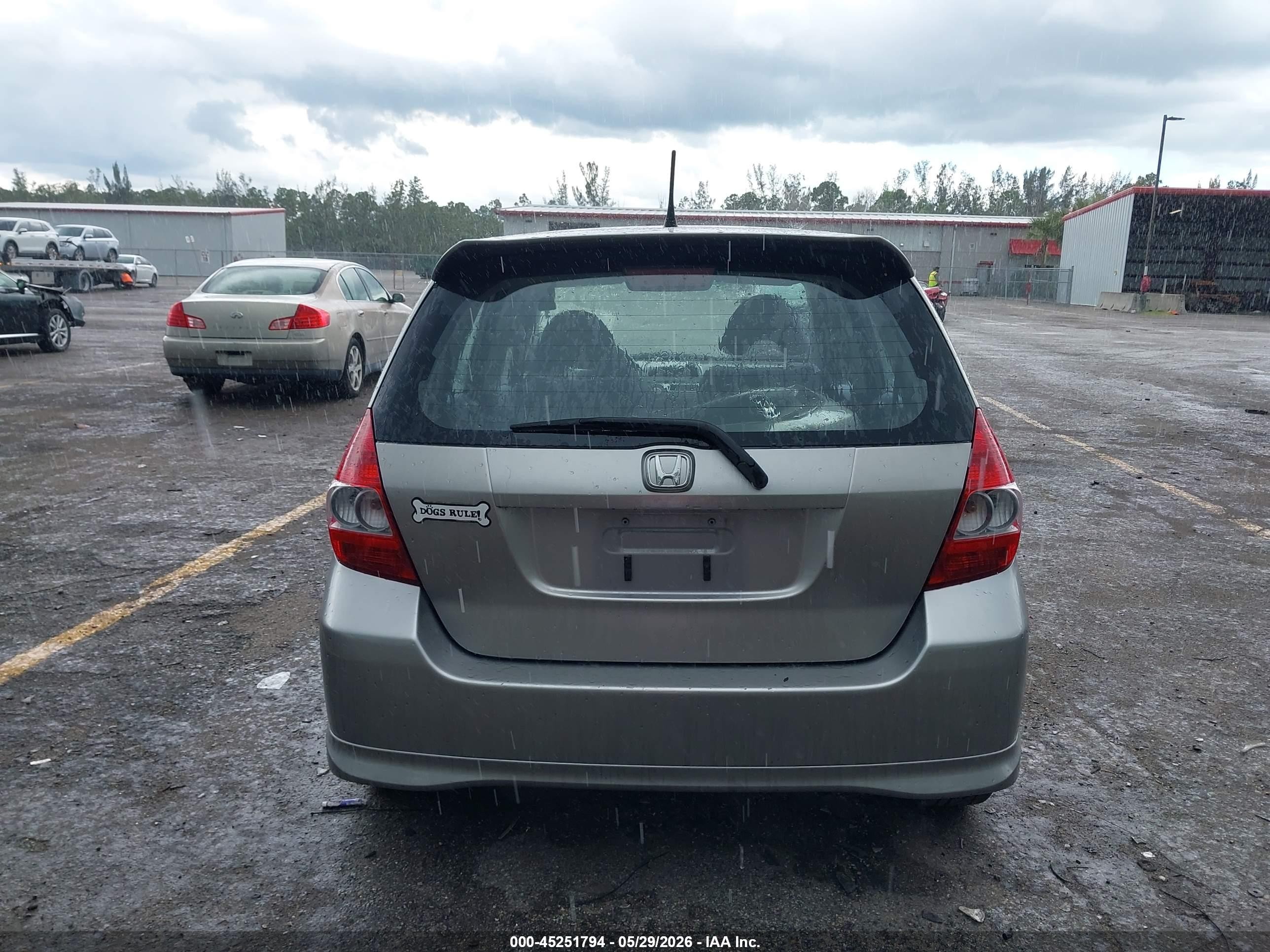 2007 Honda Fit Sport Gray vin: JHMGD38647S020732