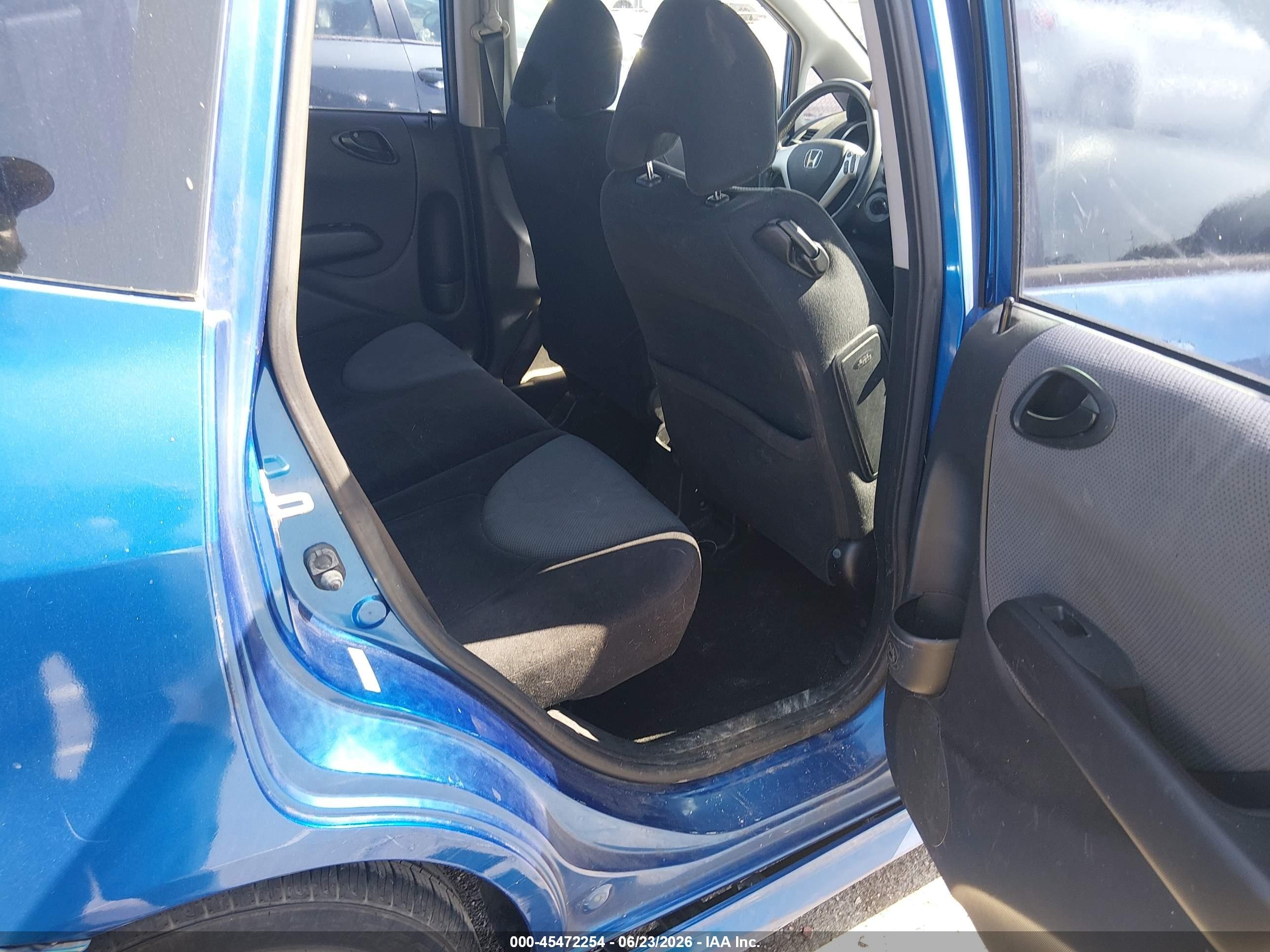 2007 Honda Fit Sport Blue vin: JHMGD38647S047672