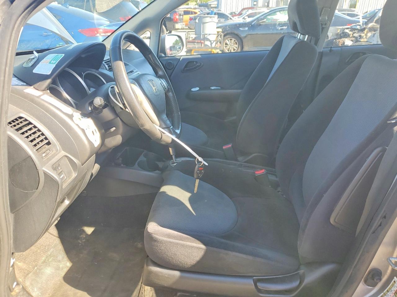 2008 Honda Fit Sport Серебряный vin: JHMGD38648S028105