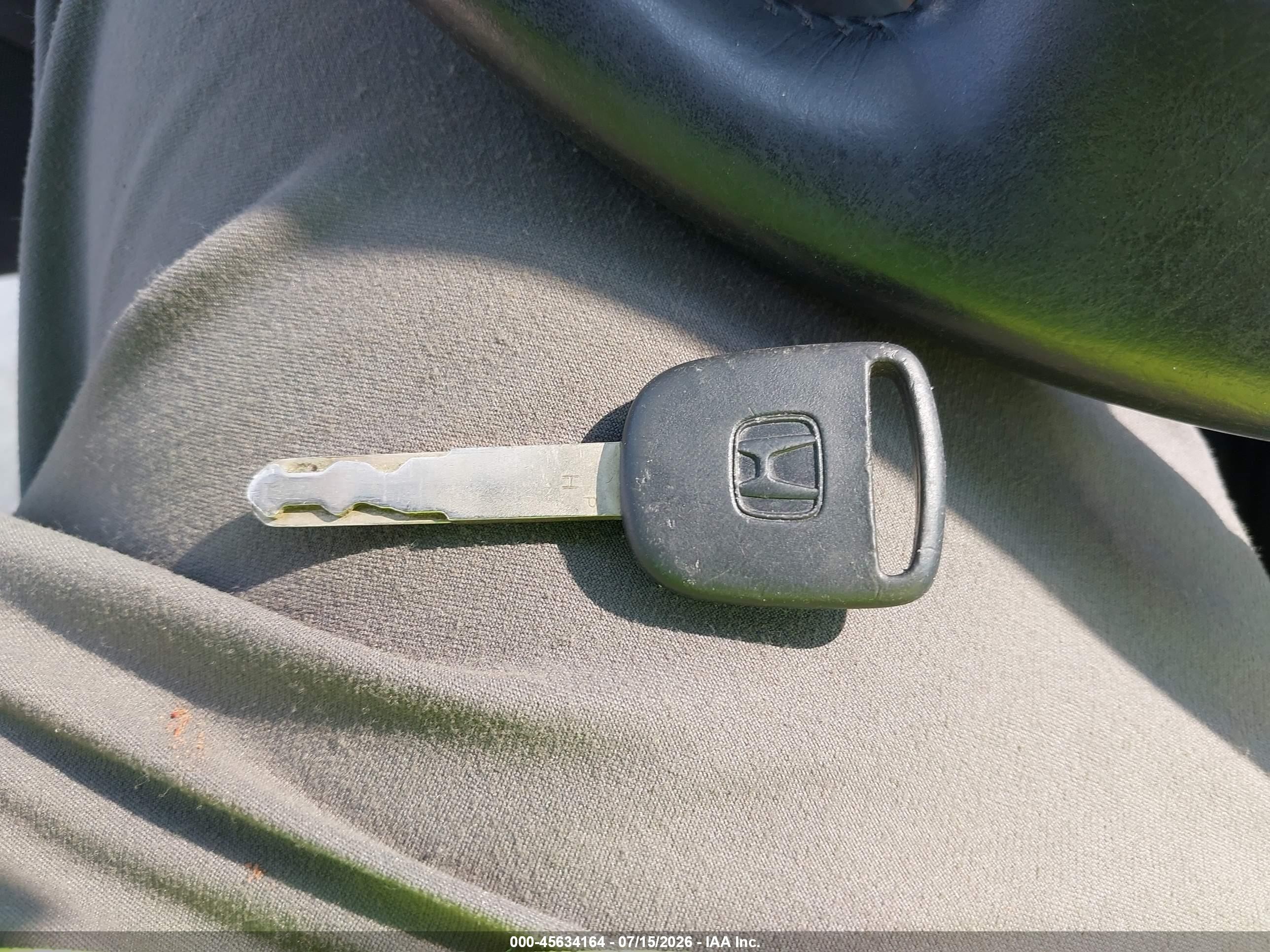 2007 Honda Fit Sport White vin: JHMGD38657S021727