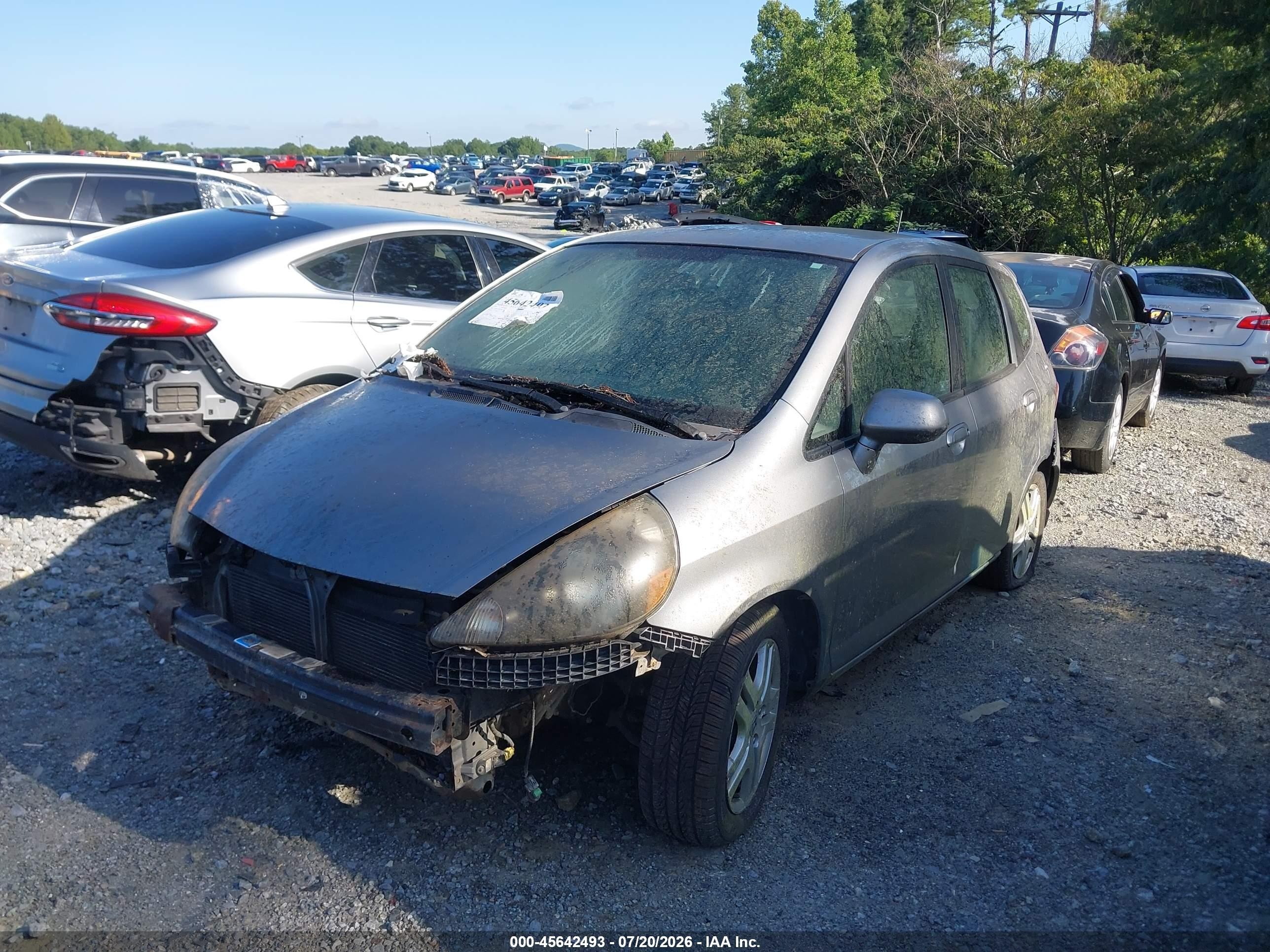 2007 Honda Fit Sport Silver vin: JHMGD38667S034163
