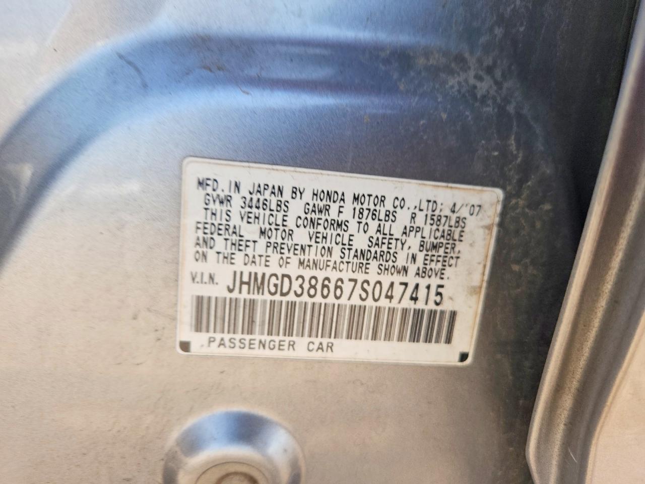 2007 Honda Fit S Silver vin: JHMGD38667S047415