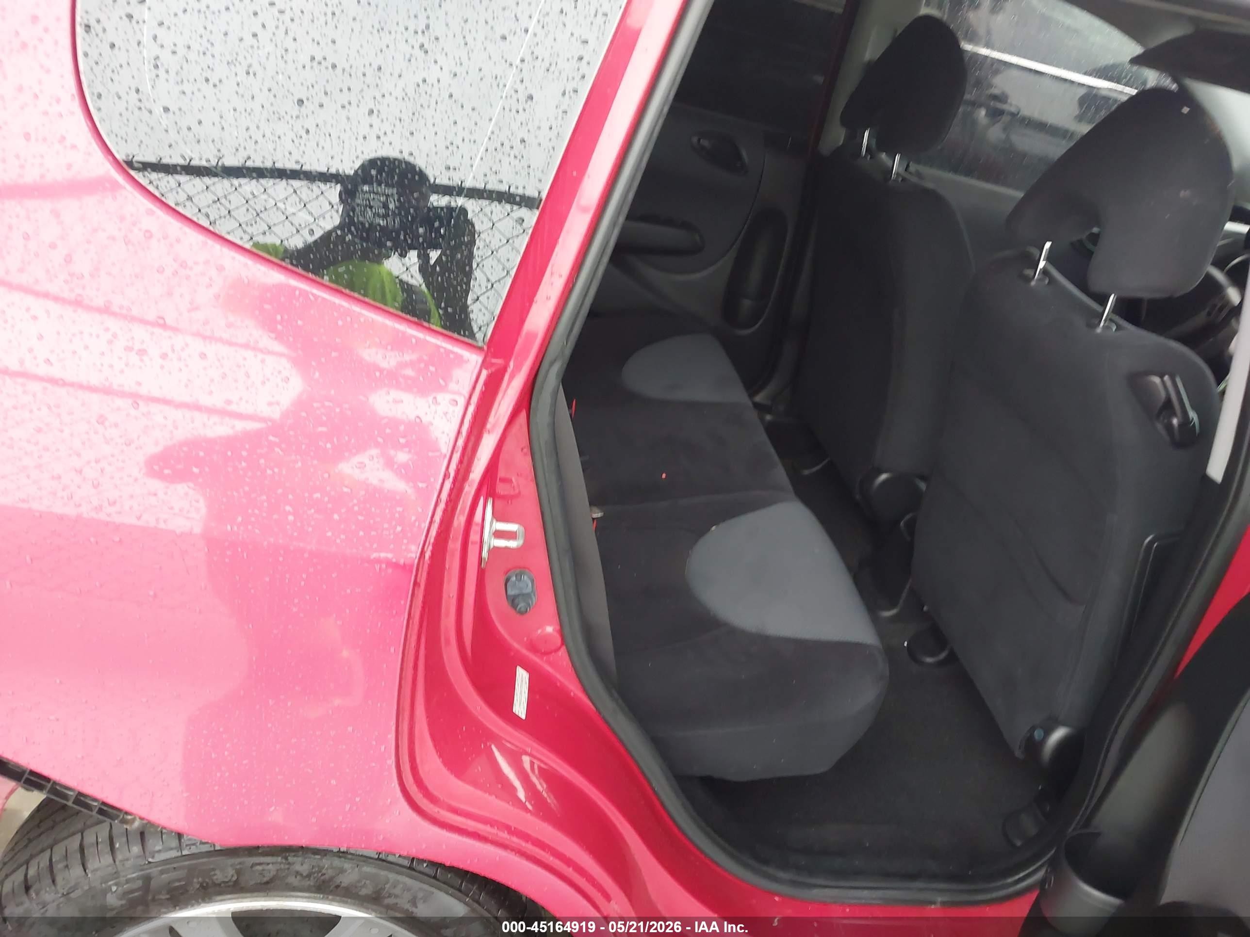 2007 Honda Fit Sport Red vin: JHMGD38667S048564