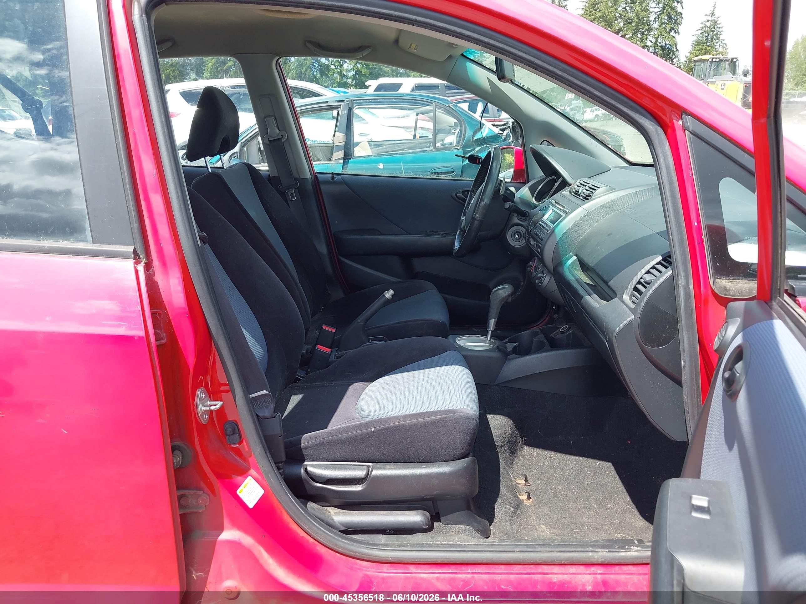 2008 Honda Fit Sport Red vin: JHMGD38668S051322