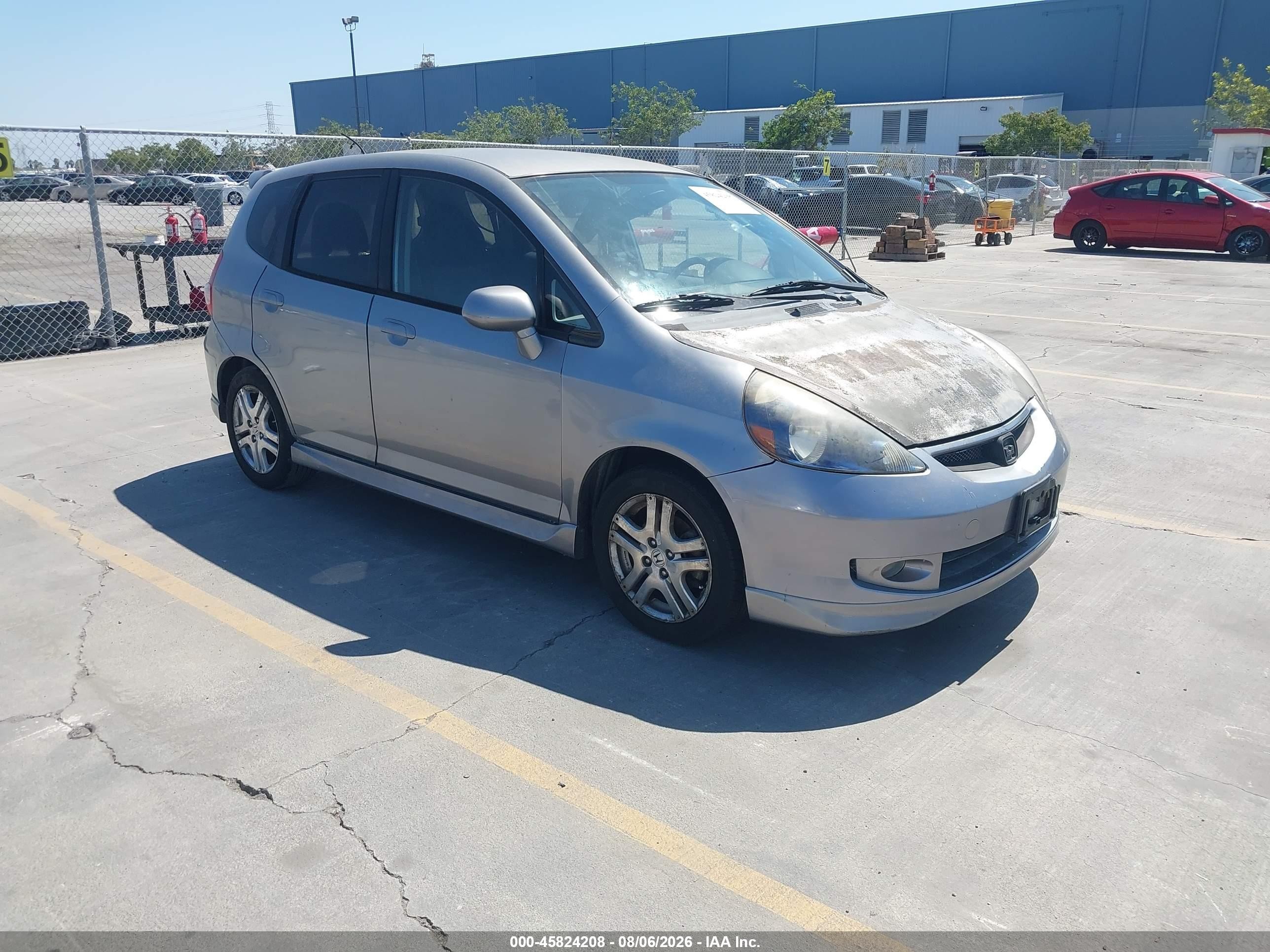 2007 Honda Fit Sport Silver vin: JHMGD38677S024516
