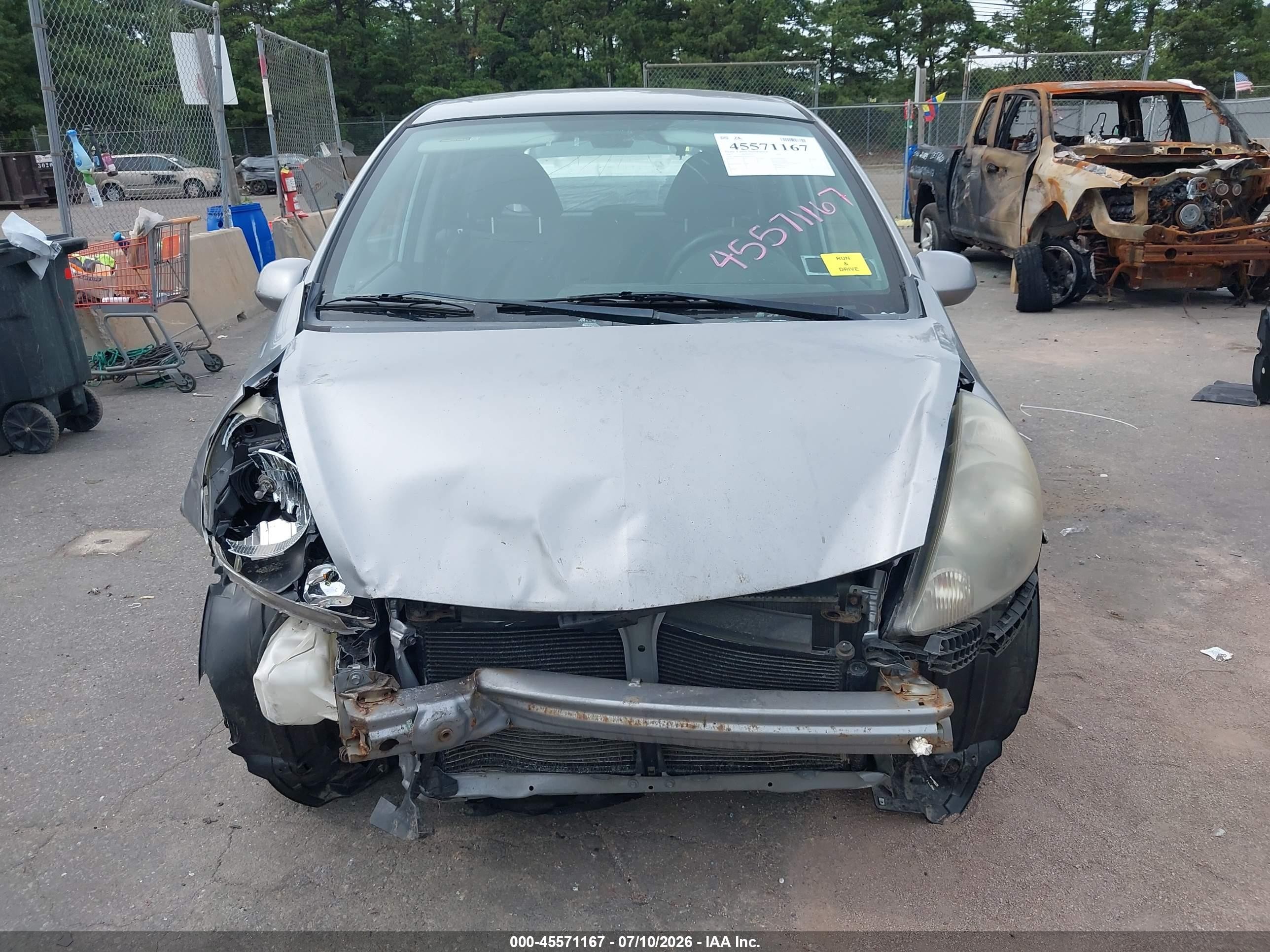 2007 Honda Fit Sport Gray vin: JHMGD38687S042507