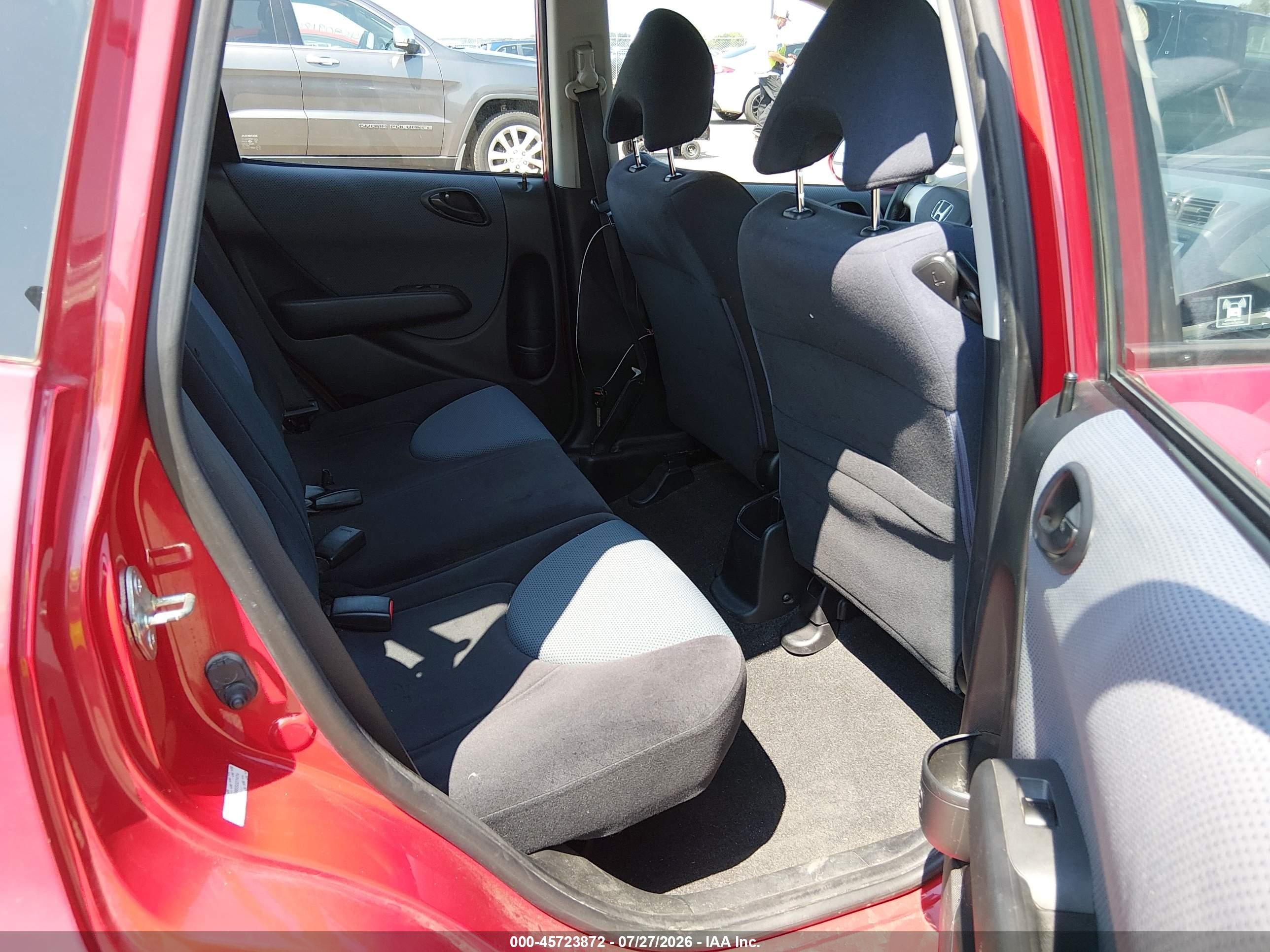 2008 Honda Fit Sport Red vin: JHMGD38688S027474