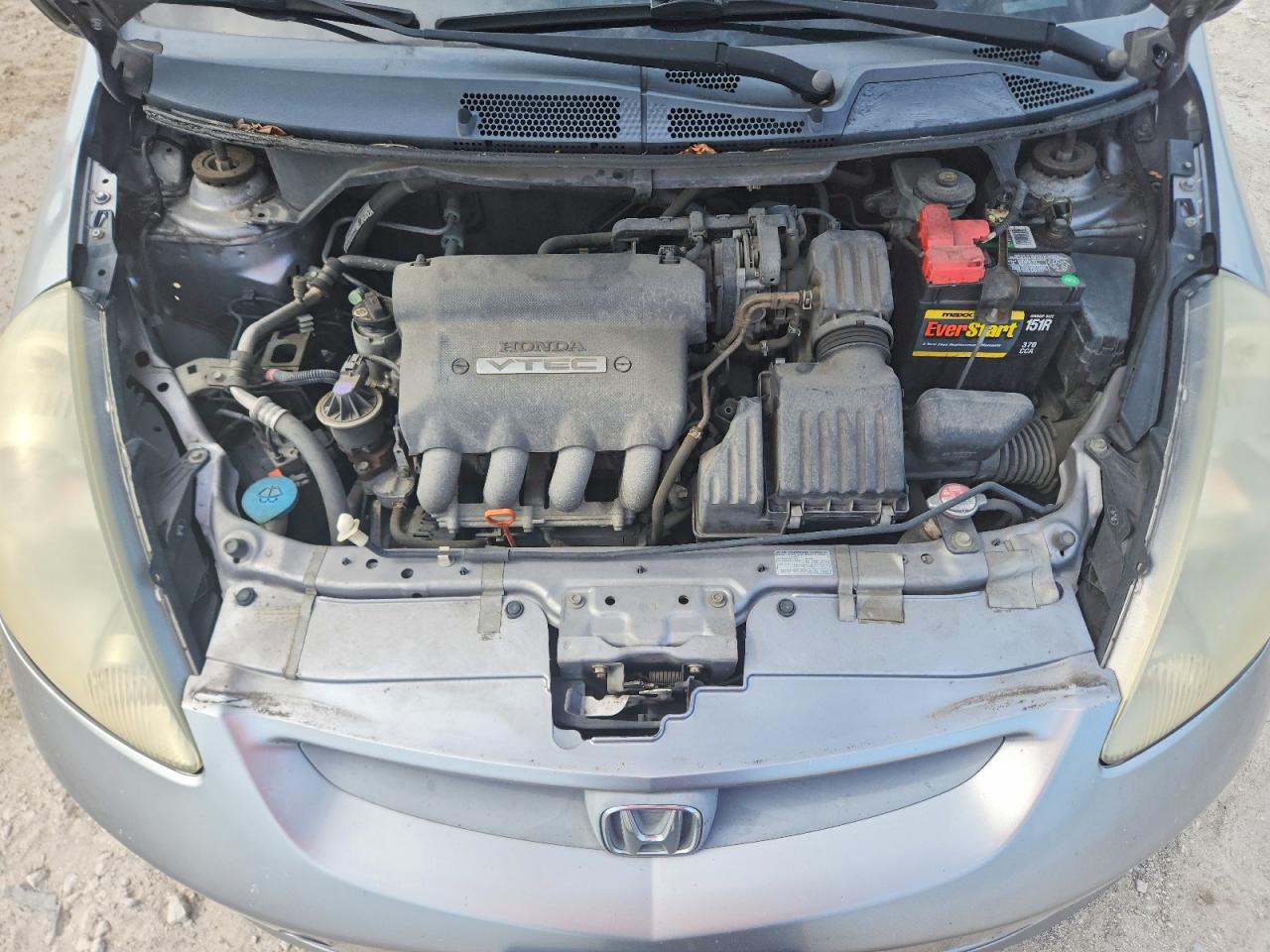 2007 Honda Fit S Silver vin: JHMGD38697S003358