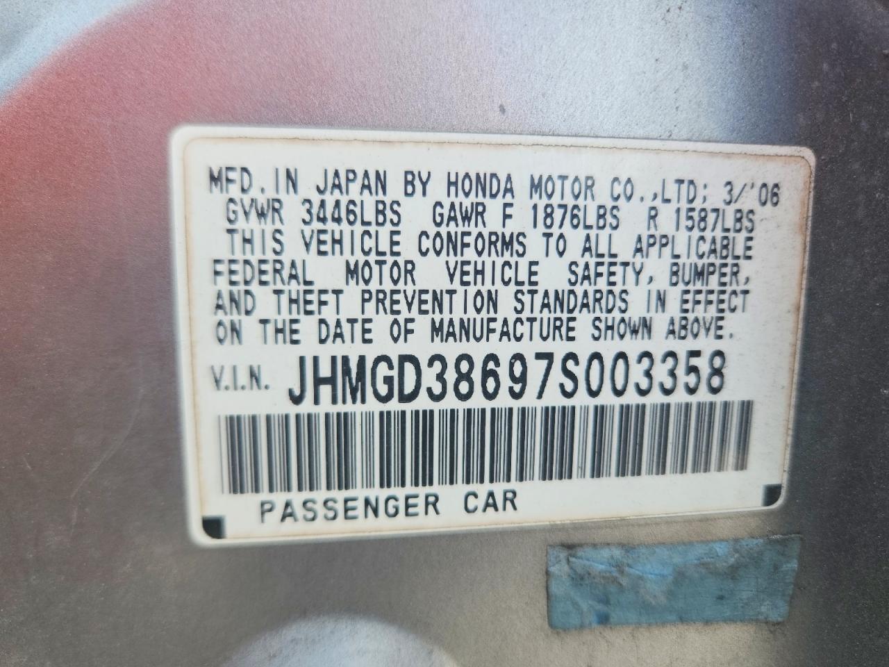 2007 Honda Fit S Silver vin: JHMGD38697S003358