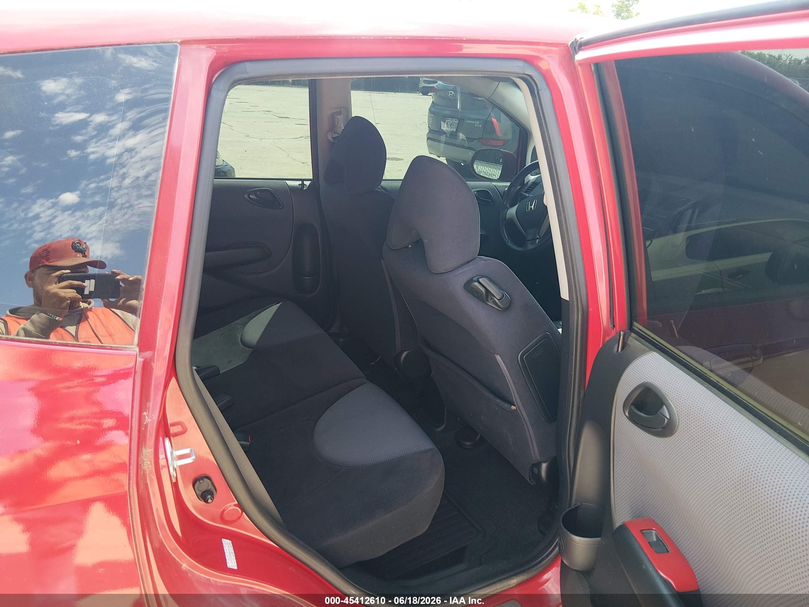 2007 Honda Fit Sport Red vin: JHMGD38697S008320