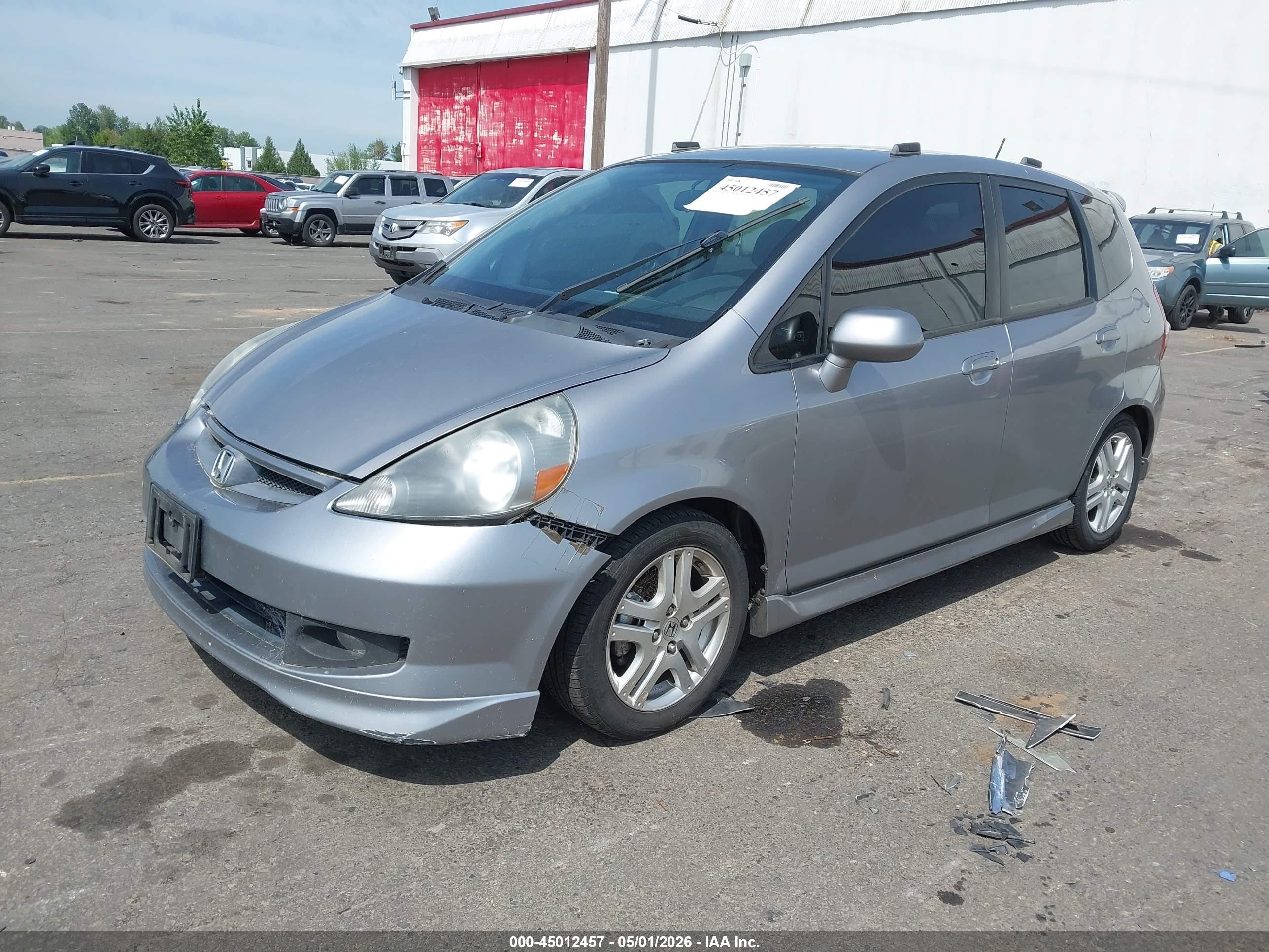 2008 Honda Fit Sport Silver vin: JHMGD38698S030691