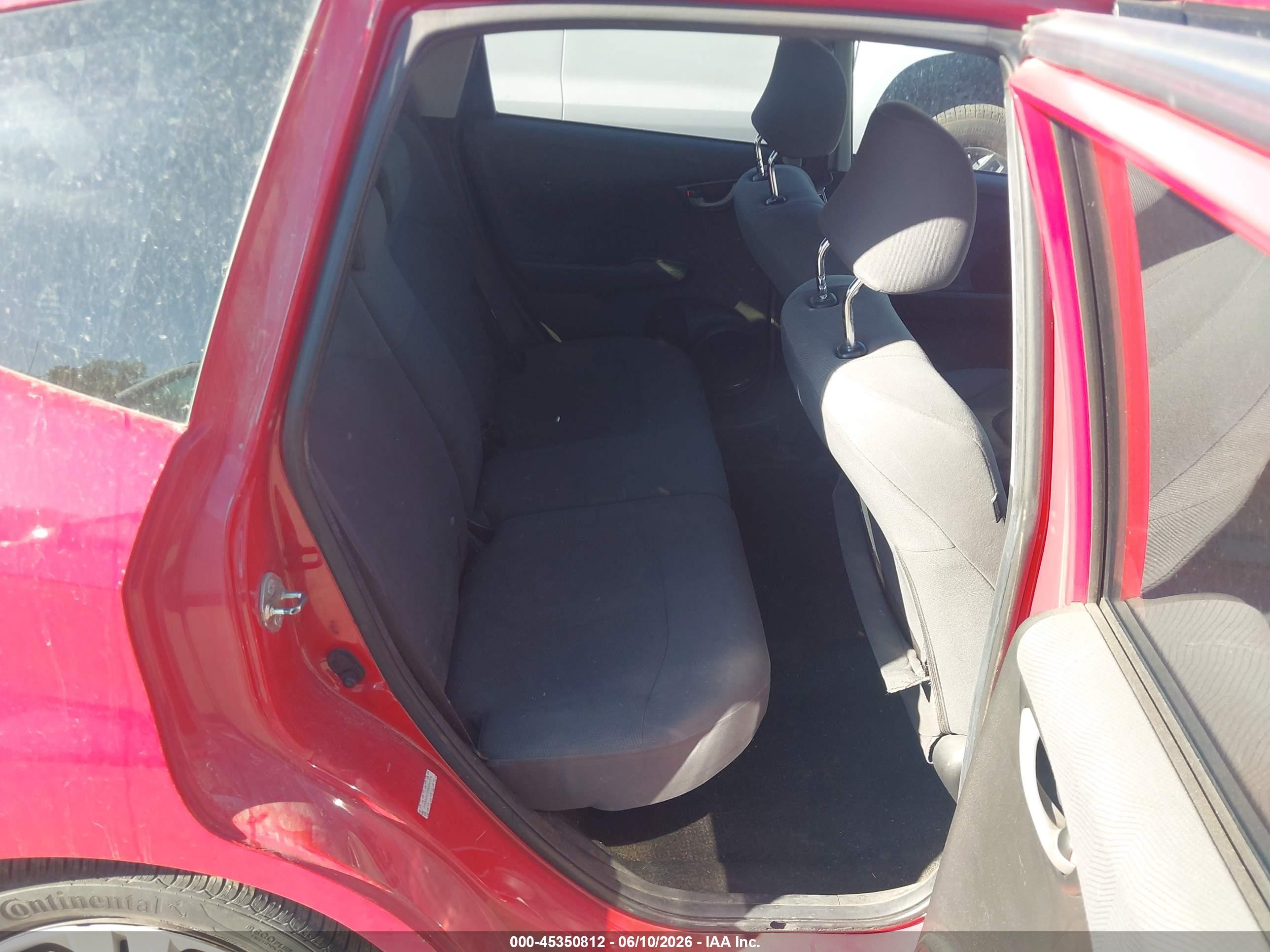 2009 Honda Fit   Red vin: JHMGE87239S041275