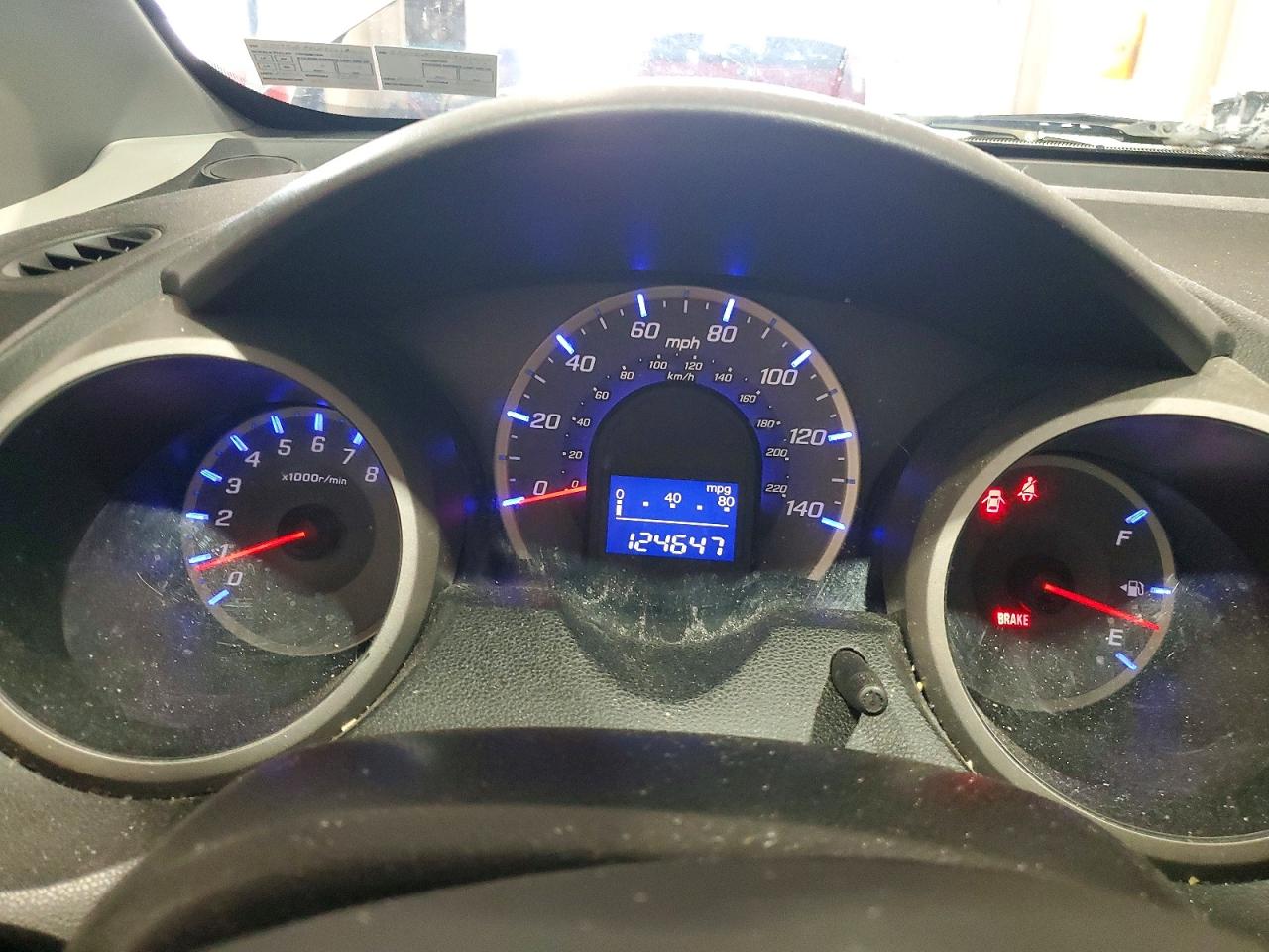 2009 Honda Fit Silver vin: JHMGE872X9S038132