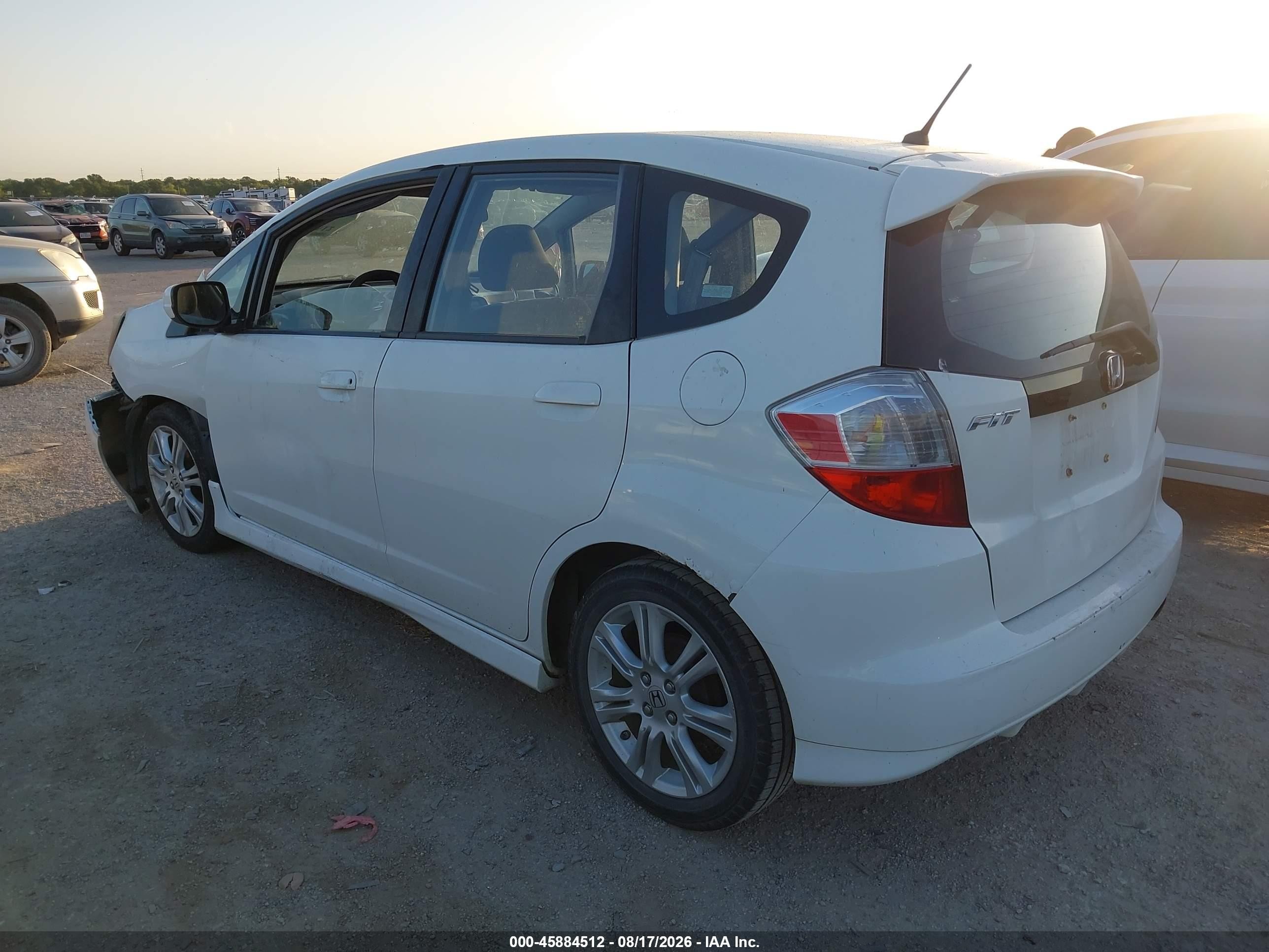 2009 Honda Fit Sport White vin: JHMGE87429C007033