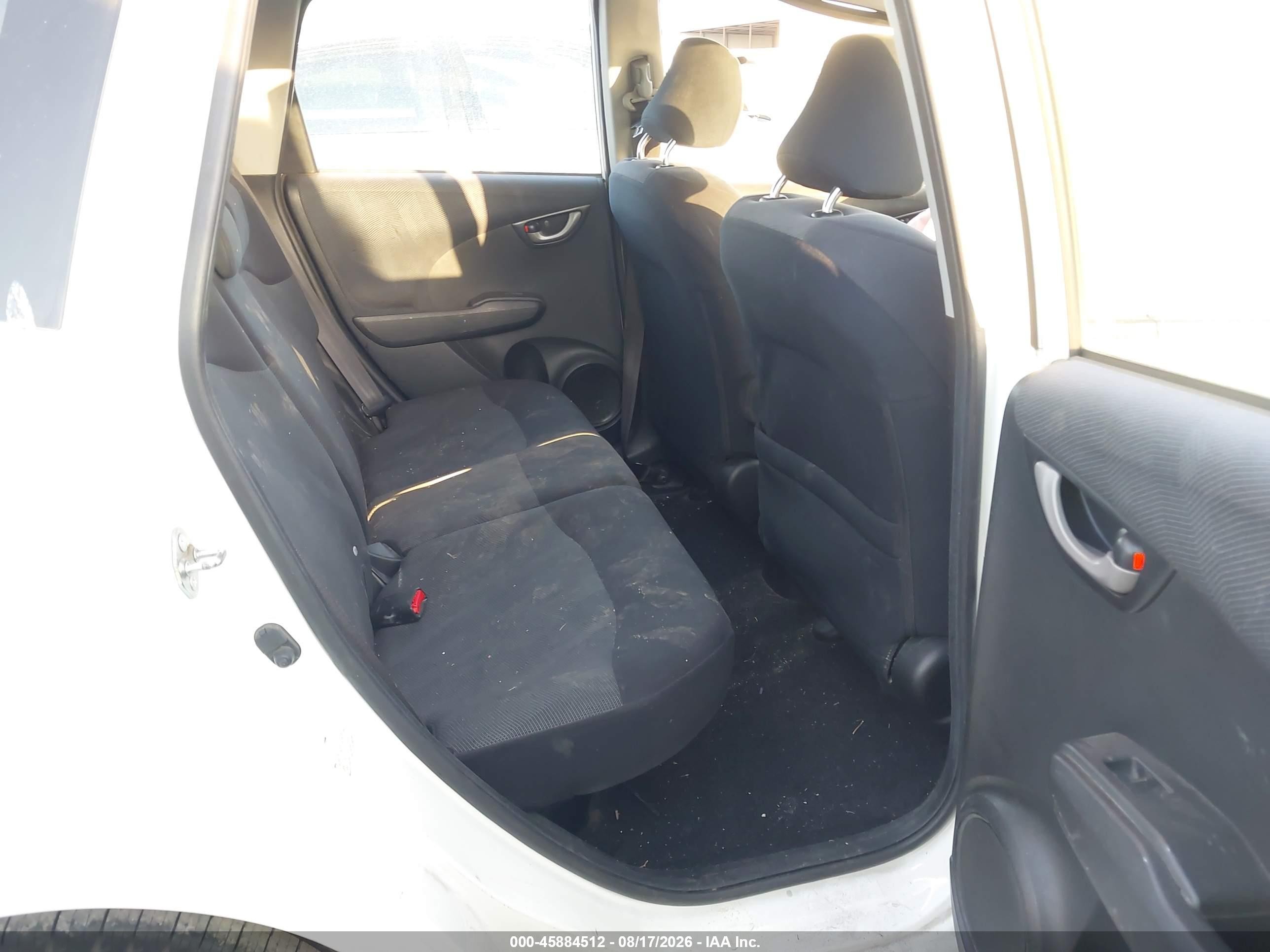 2009 Honda Fit Sport White vin: JHMGE87429C007033