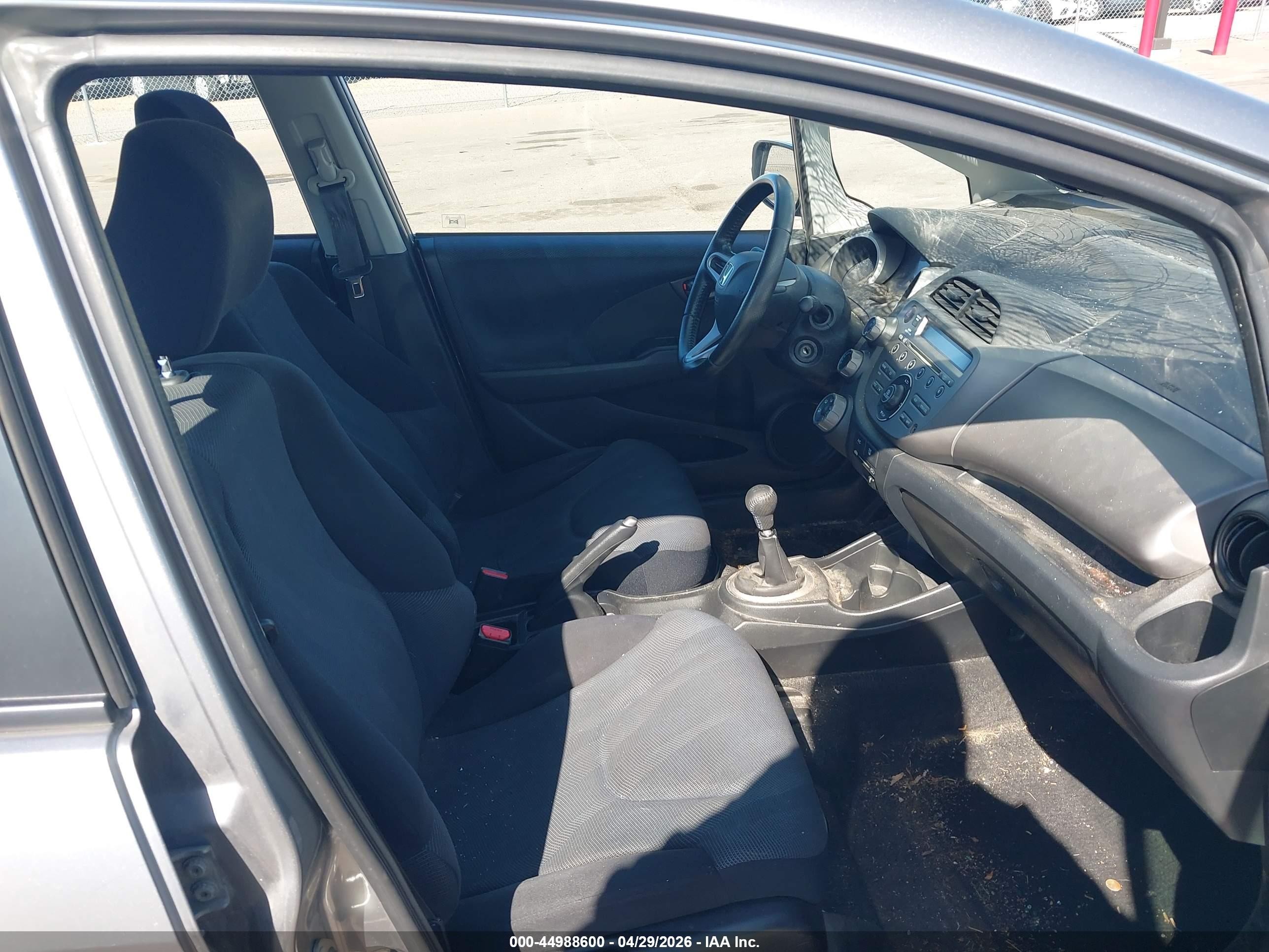 2009 Honda Fit Sport Silver vin: JHMGE87429S056691