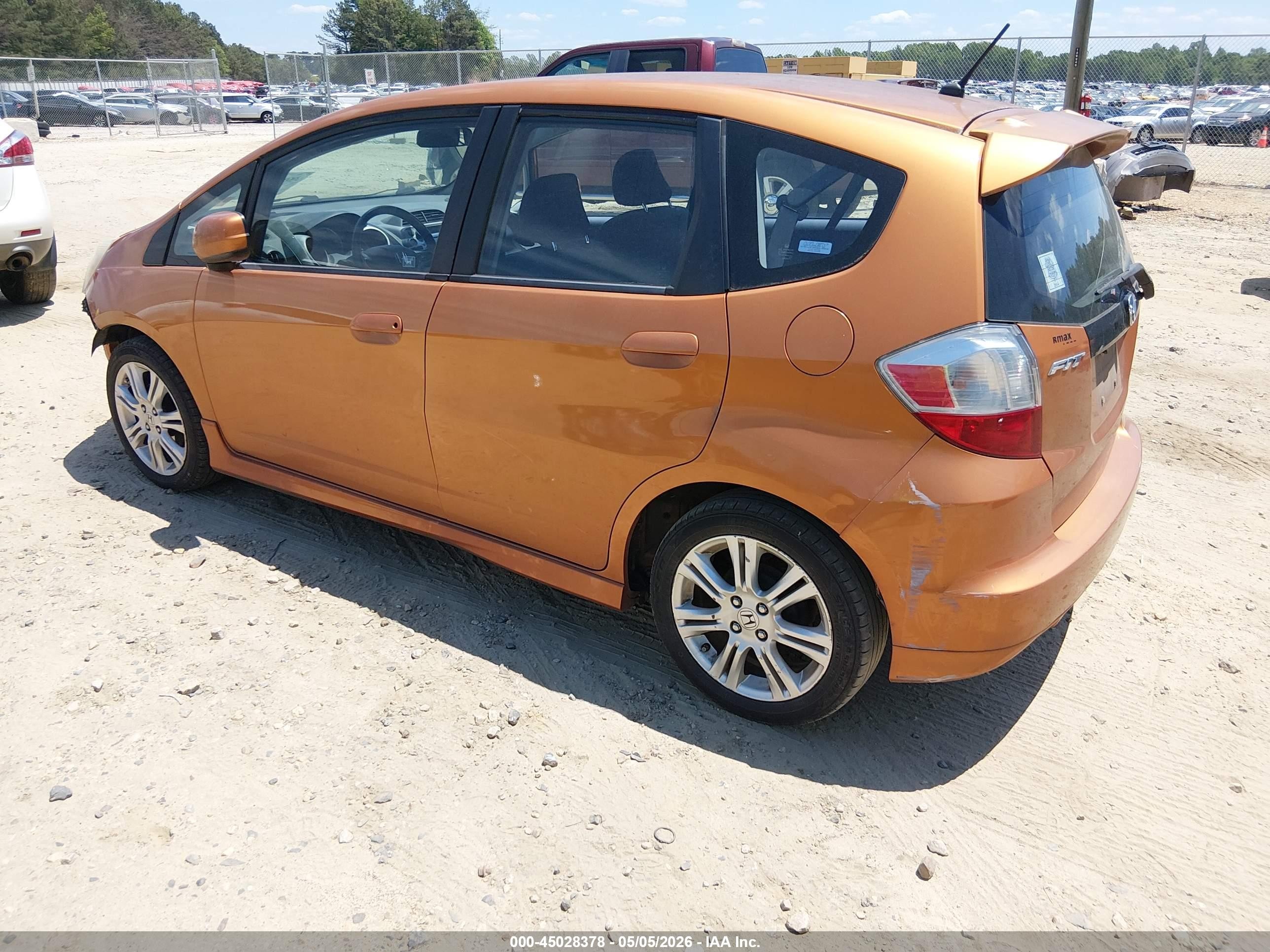 2009 Honda Fit Sport Orange vin: JHMGE87429S072485