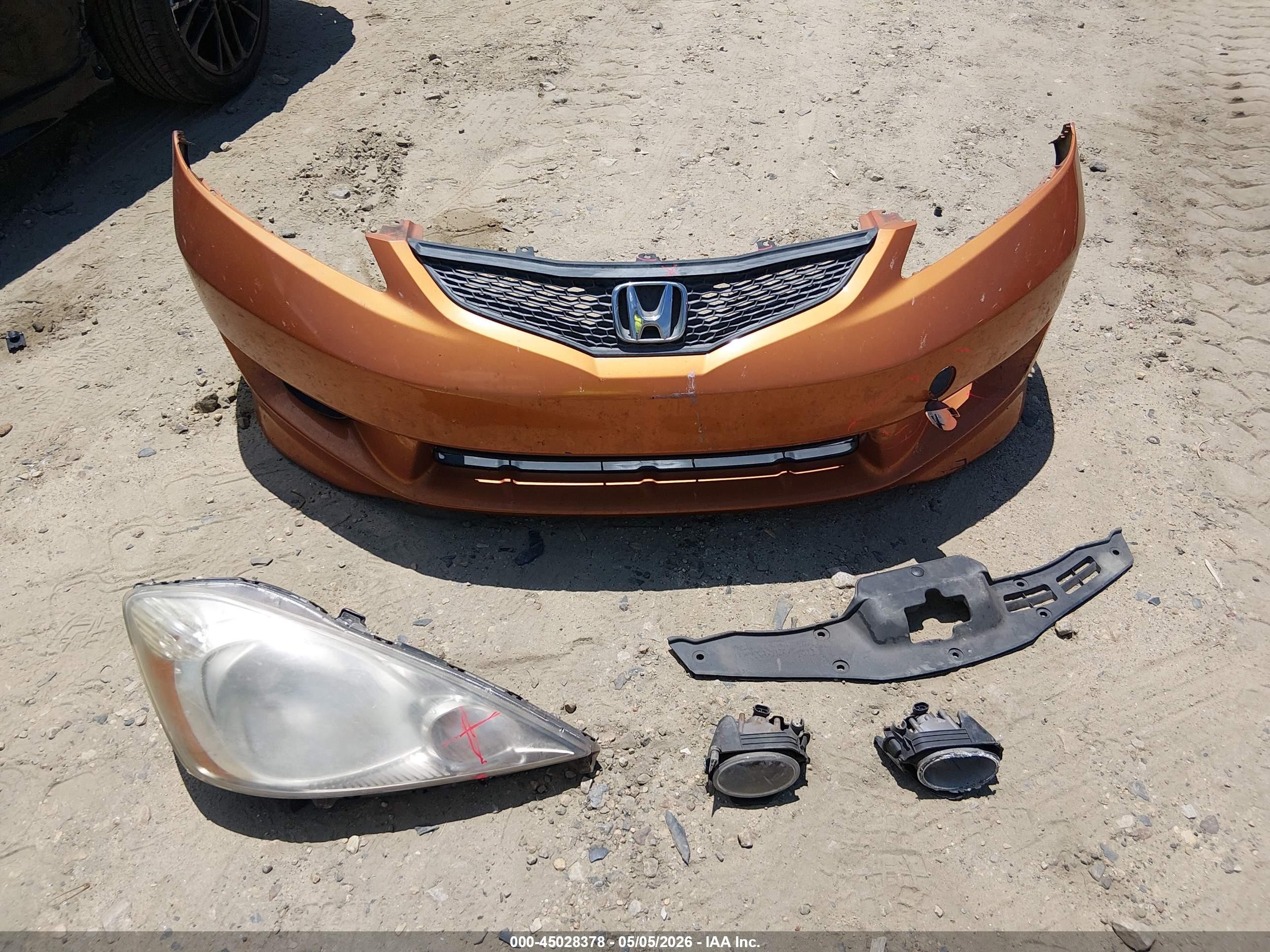 2009 Honda Fit Sport Orange vin: JHMGE87429S072485
