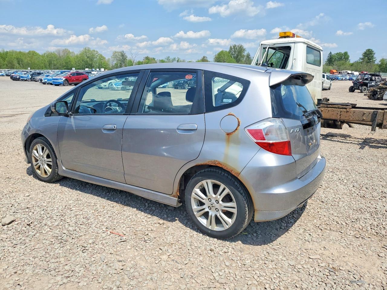 2009 Honda Fit Sport Серебряный vin: JHMGE87439S074391