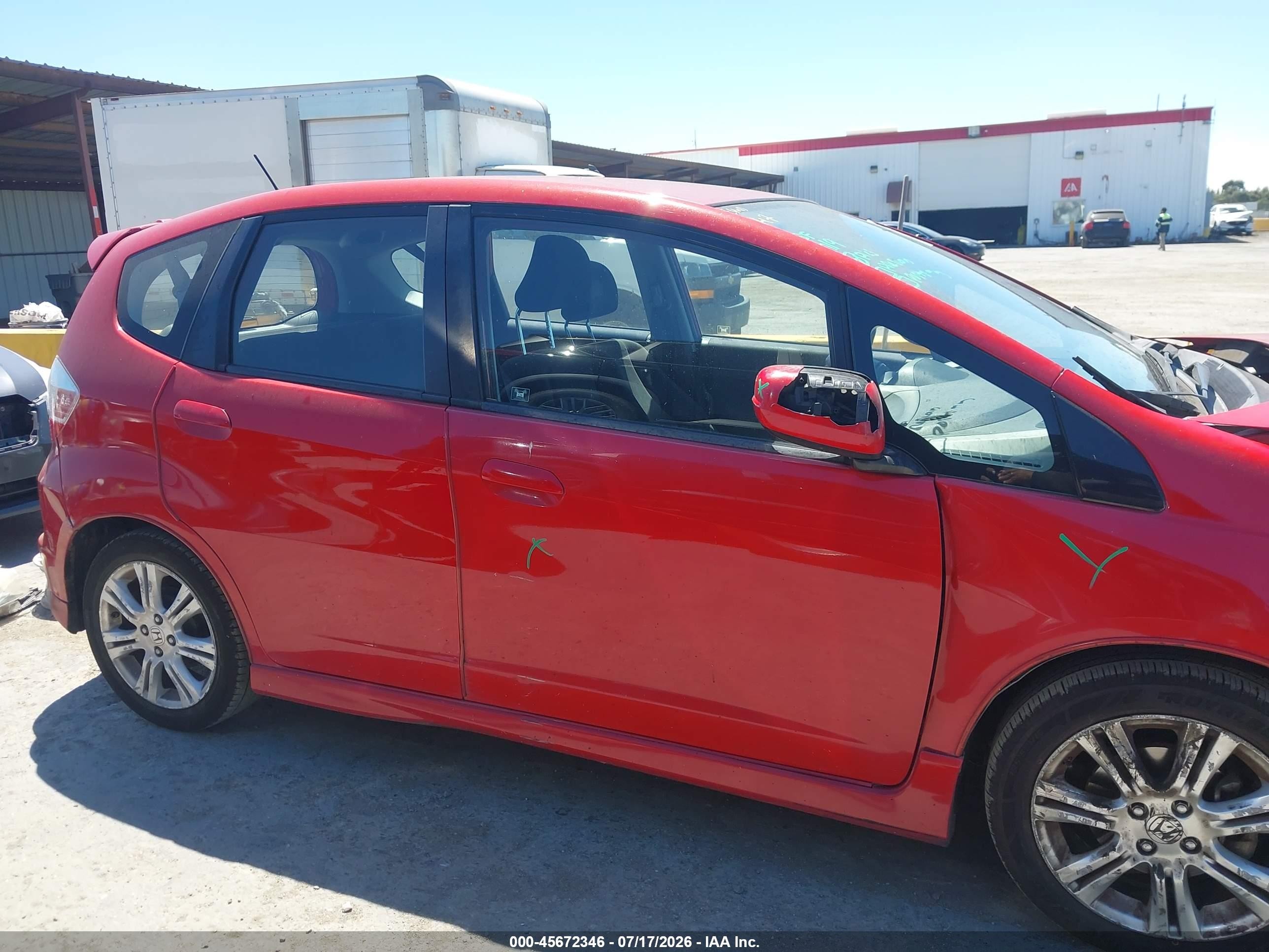2009 Honda Fit Sport Red vin: JHMGE87449S004494