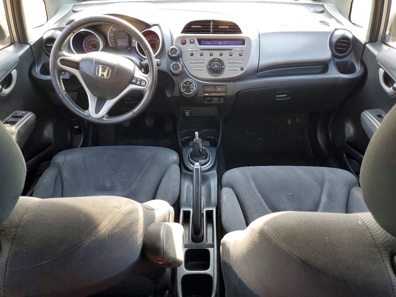 2009 Honda Fit Sport Silver vin: JHMGE87469S006246