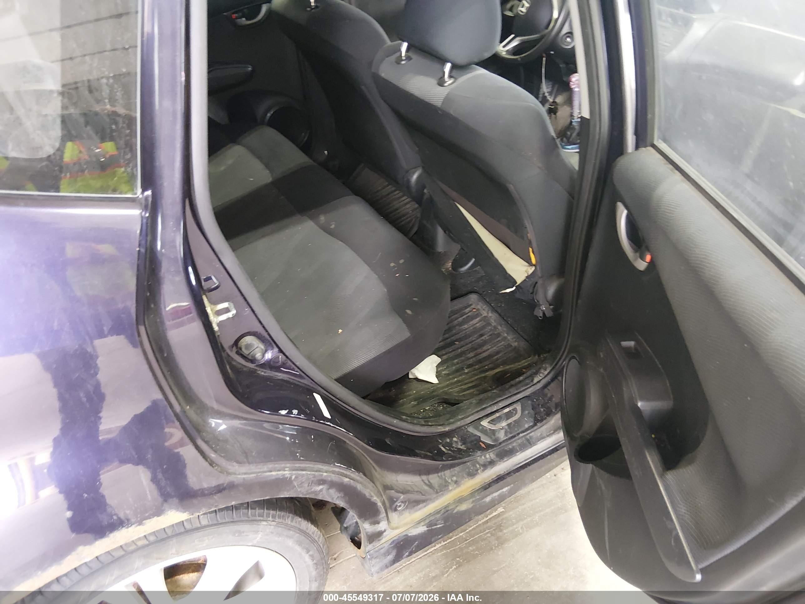 2009 Honda Fit Sport Purple vin: JHMGE87469S032555