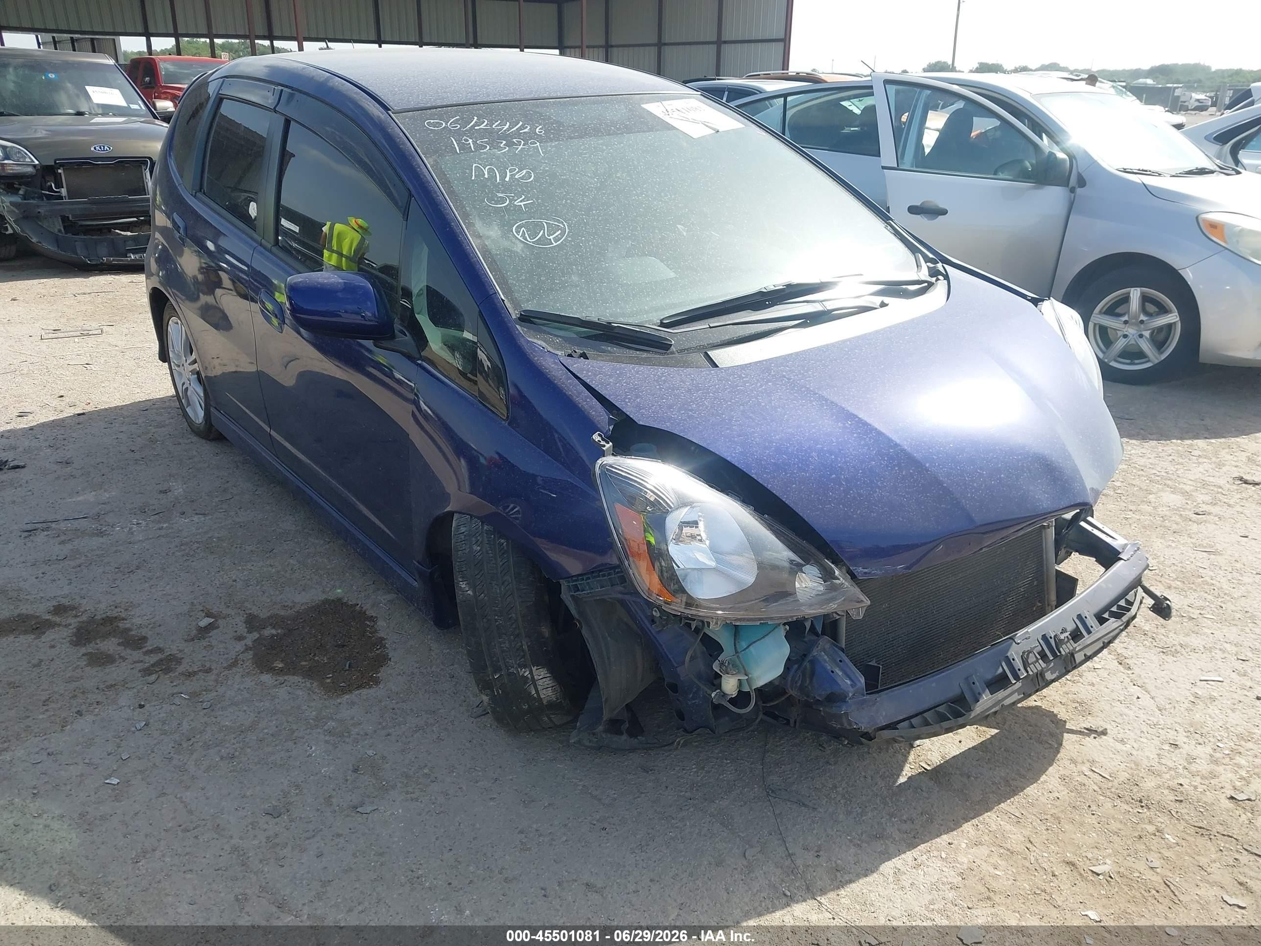 2009 Honda Fit Sport Blue vin: JHMGE87479S074491