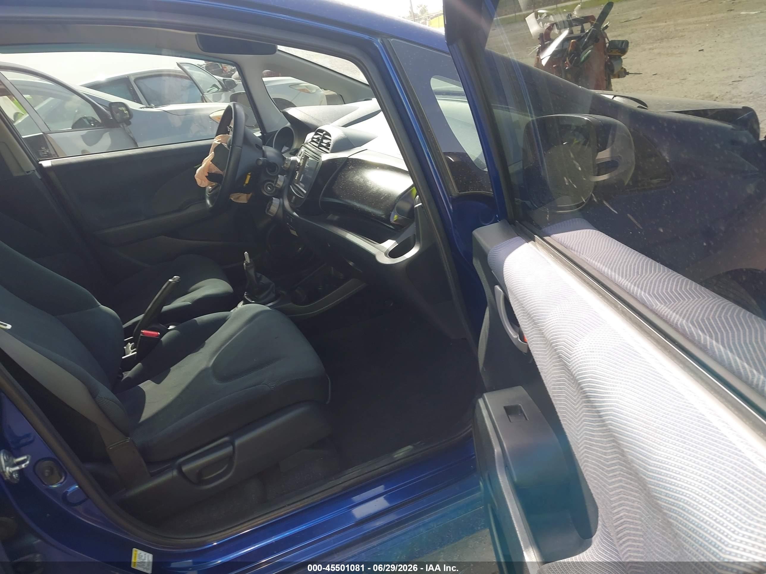 2009 Honda Fit Sport Blue vin: JHMGE87479S074491