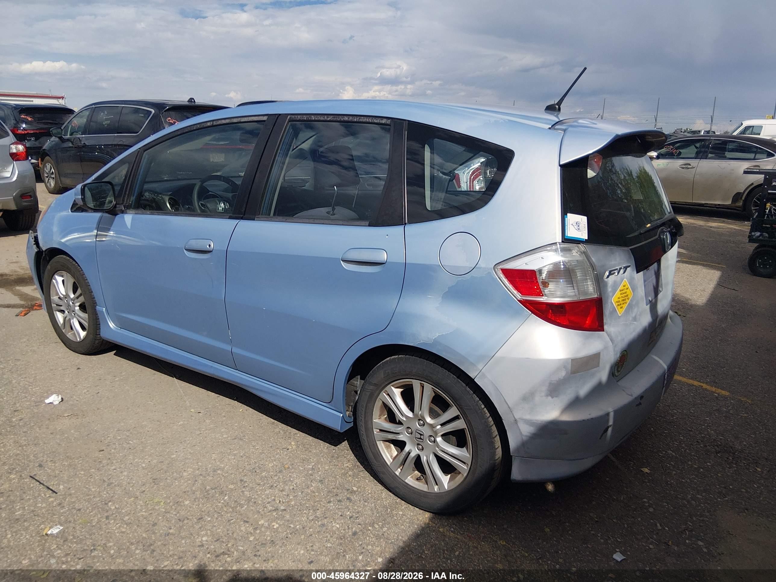 2009 Honda Fit Sport Gray vin: JHMGE874X9C004106