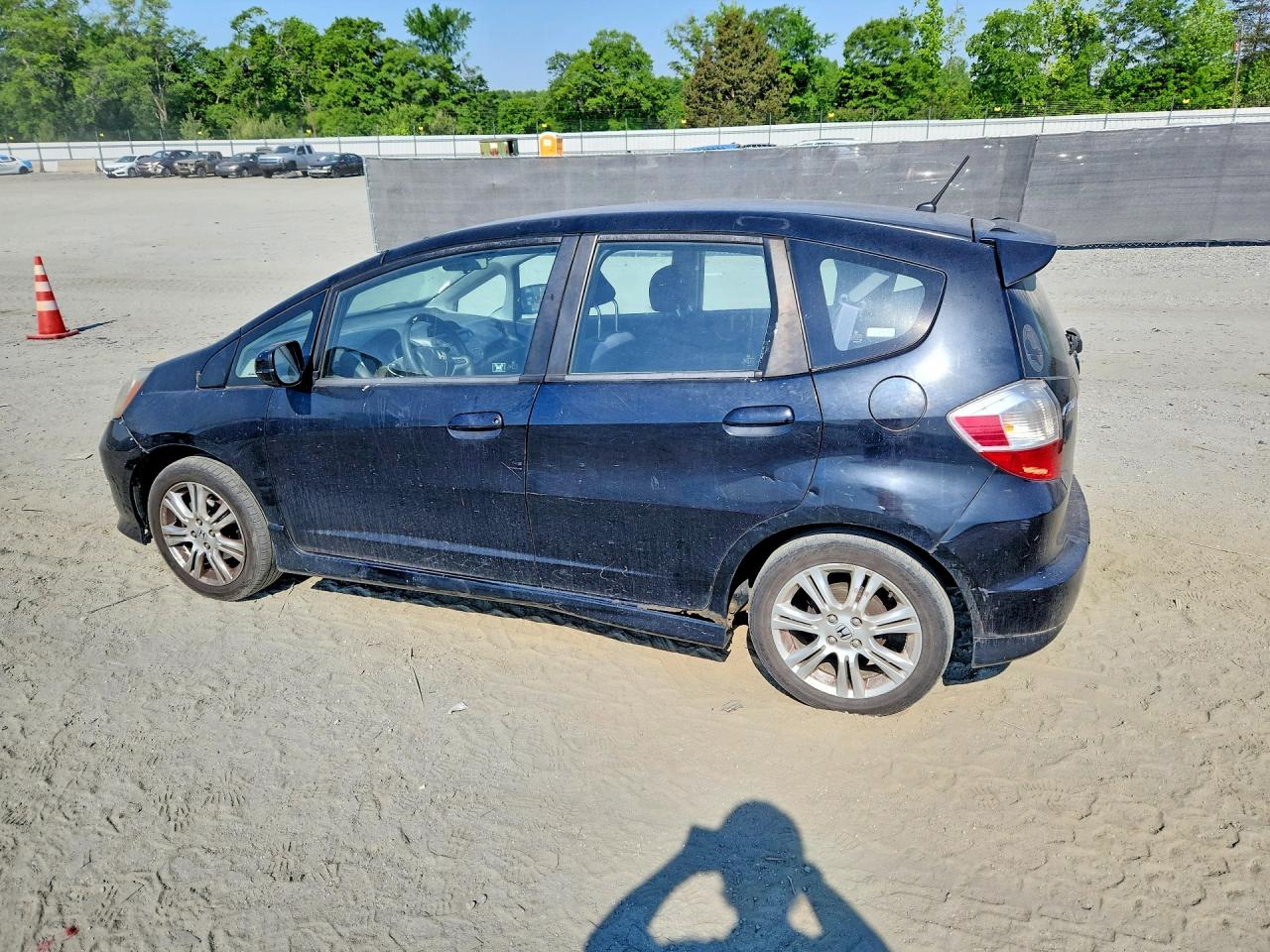 2009 Honda Fit Black vin: JHMGE874X9S025642