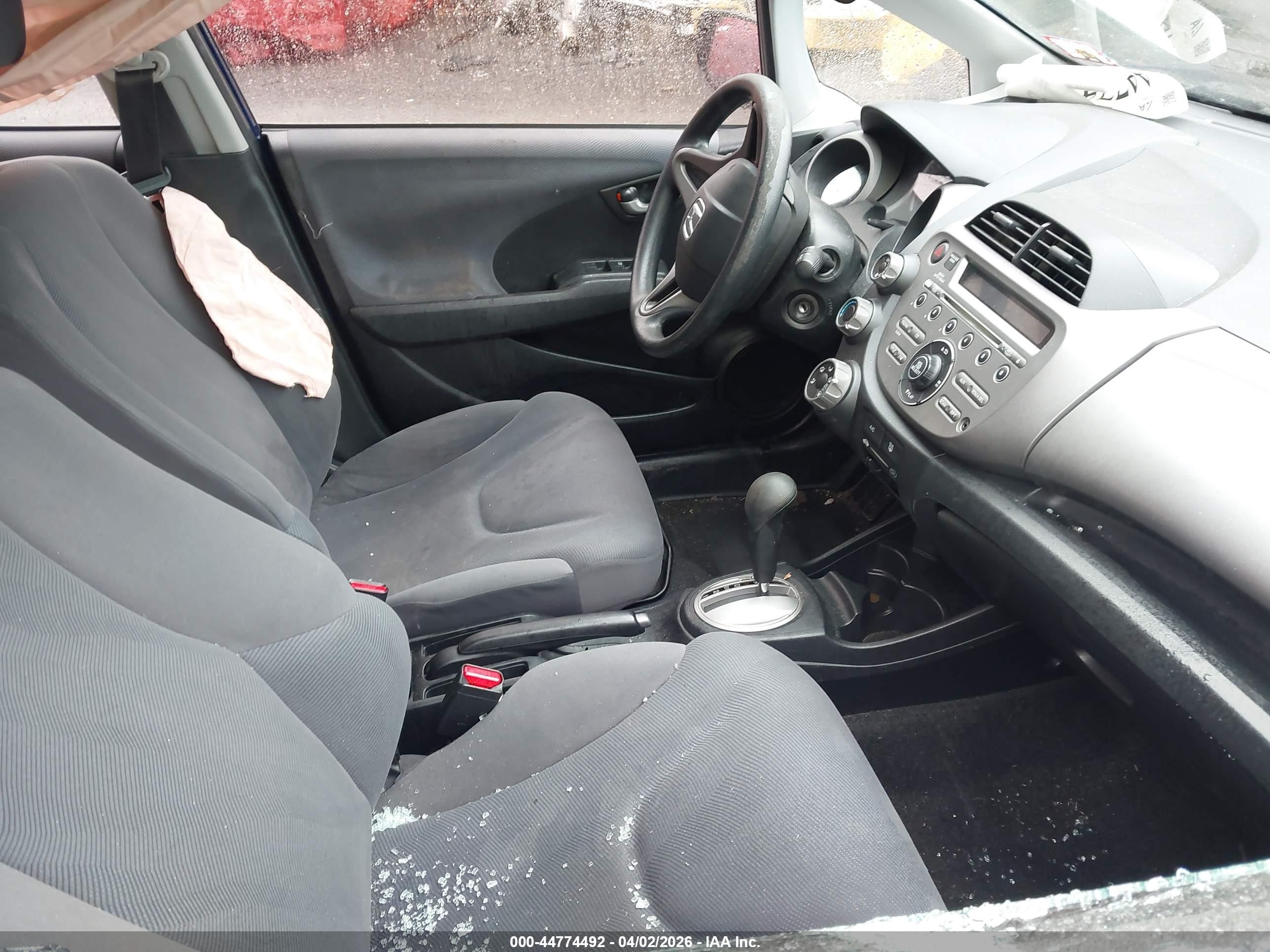 2009 Honda Fit   Blue vin: JHMGE88219S003123