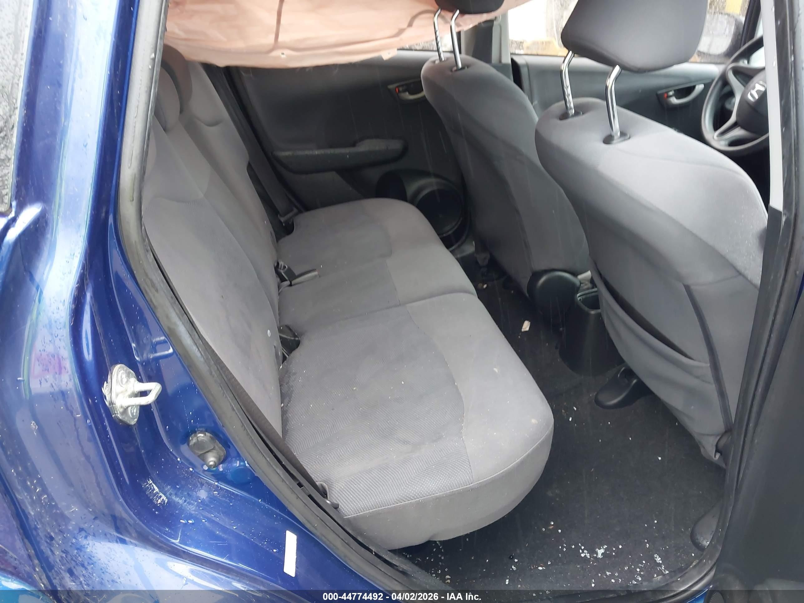 2009 Honda Fit   Blue vin: JHMGE88219S003123